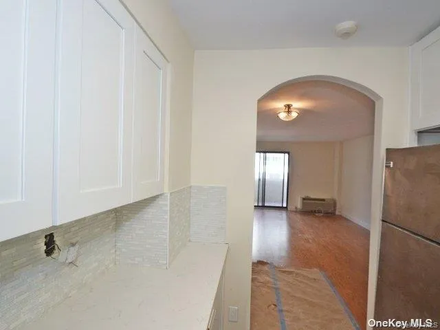 360 Shore Road, Long Beach, NY, 1 Bedroom Bedrooms, 4 Room Rooms,1 BathroomBathrooms,Residential Lease,For Rent,Shore,0,1055147 360 Shore Road, Long Beach, NY, 1 Bedroom Bedrooms, 4 Room Rooms,1 BathroomBathrooms,Residential Lease,For Rent,Shore,0,1055147