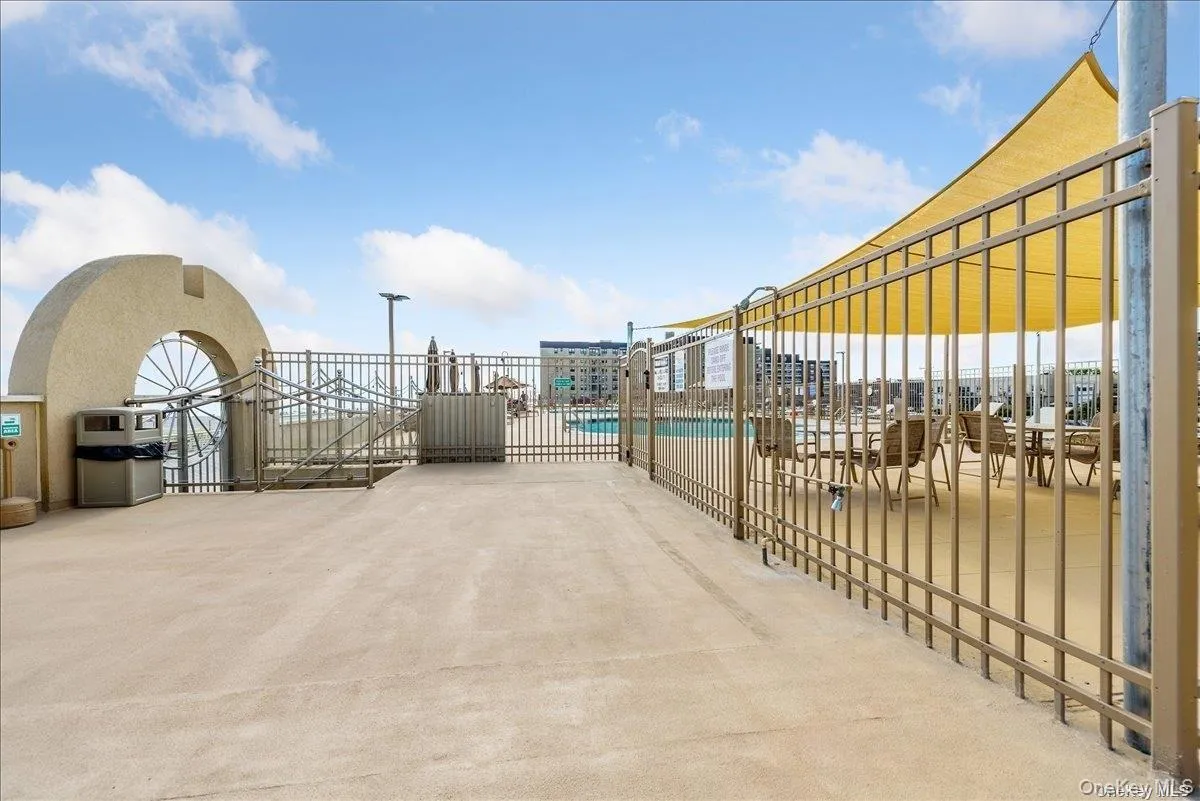 360 Shore Road, Long Beach, NY, 1 Bedroom Bedrooms, 4 Room Rooms,1 BathroomBathrooms,Residential Lease,For Rent,Shore,0,1055147 360 Shore Road, Long Beach, NY, 1 Bedroom Bedrooms, 4 Room Rooms,1 BathroomBathrooms,Residential Lease,For Rent,Shore,0,1055147