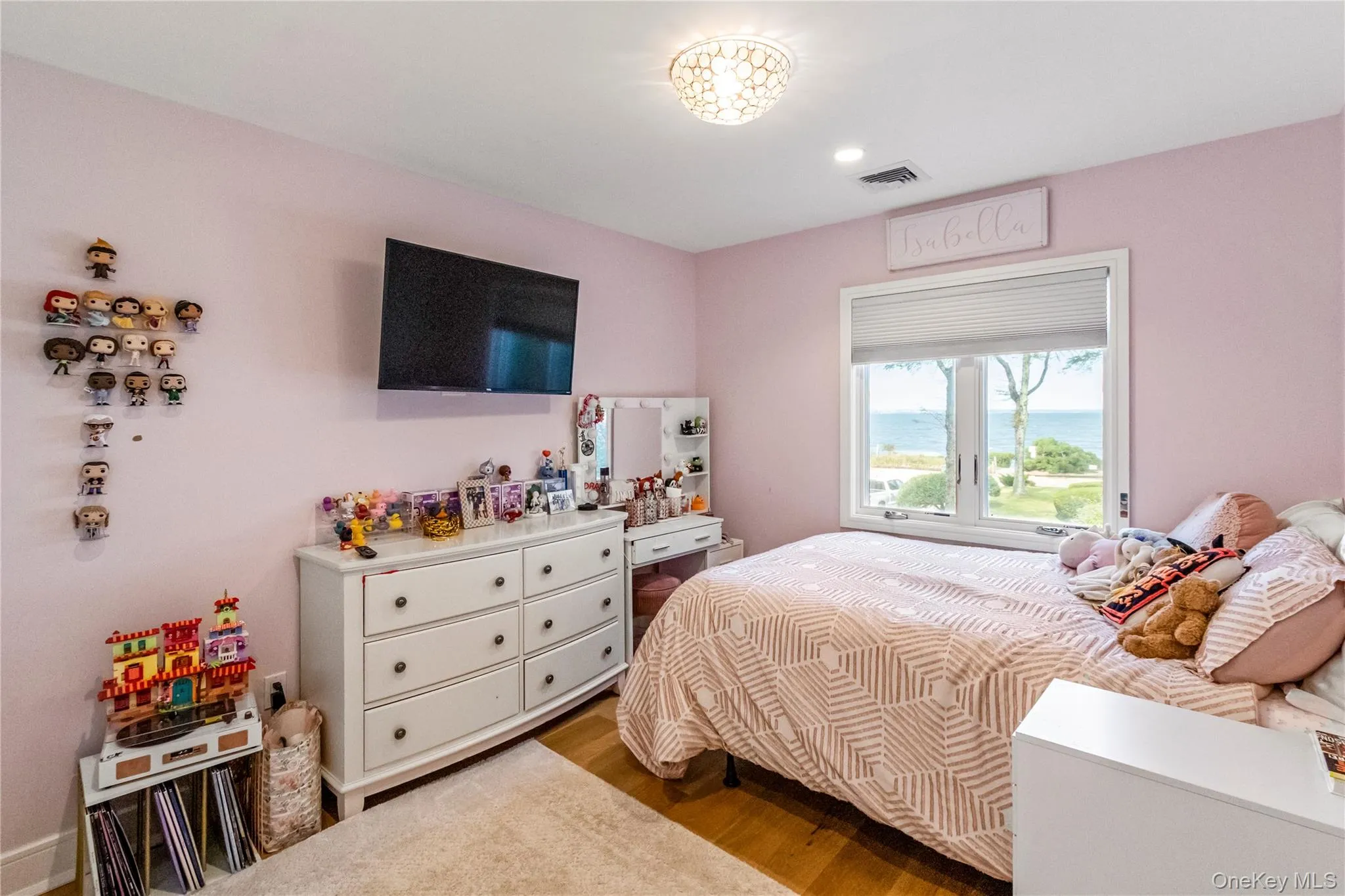 5 Washington Avenue, Oyster Bay, NY, 4 Bedroom Bedrooms, 12 Room Rooms,4 BathroomBathrooms,Residential Lease,For Rent,Washington,0,1055150 5 Washington Avenue, Oyster Bay, NY, 4 Bedroom Bedrooms, 12 Room Rooms,4 BathroomBathrooms,Residential Lease,For Rent,Washington,0,1055150
