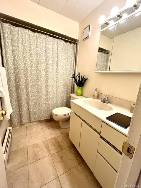 6809 242nd Street, New York, NY, 2 Bedrooms Bedrooms, 4 Rooms Rooms,1 BathroomBathrooms,Residential,For Rent,242nd,0,1055162 6809 242nd Street, New York, NY, 2 Bedrooms Bedrooms, 4 Rooms Rooms,1 BathroomBathrooms,Residential,For Rent,242nd,0,1055162