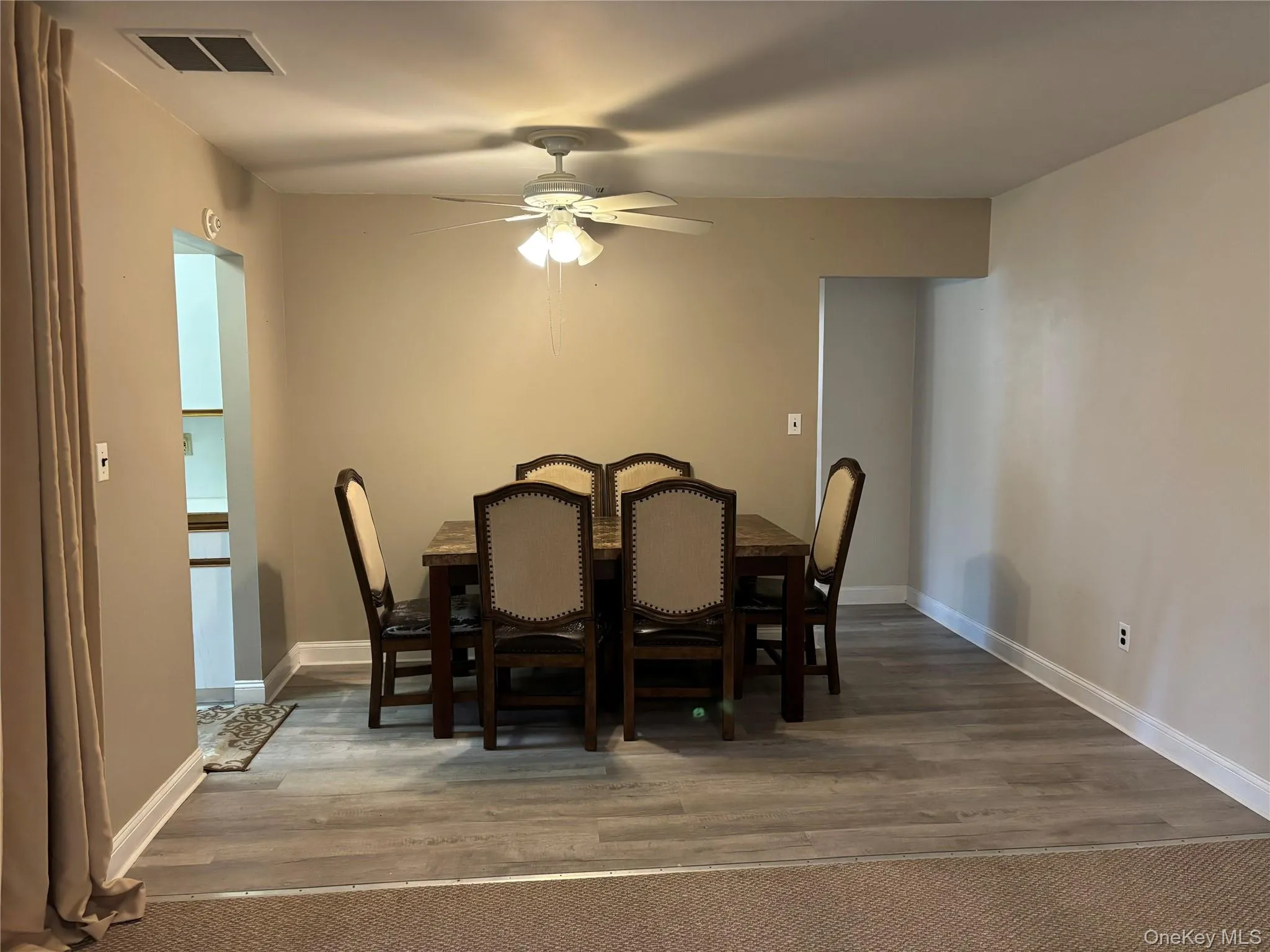 50 El Camino Court, Brookhaven, NY, 1 Bedroom Bedrooms, 4 Rooms Rooms,1 BathroomBathrooms,Residential,For Rent,El Camino,0,1055163 50 El Camino Court, Brookhaven, NY, 1 Bedroom Bedrooms, 4 Rooms Rooms,1 BathroomBathrooms,Residential,For Rent,El Camino,0,1055163