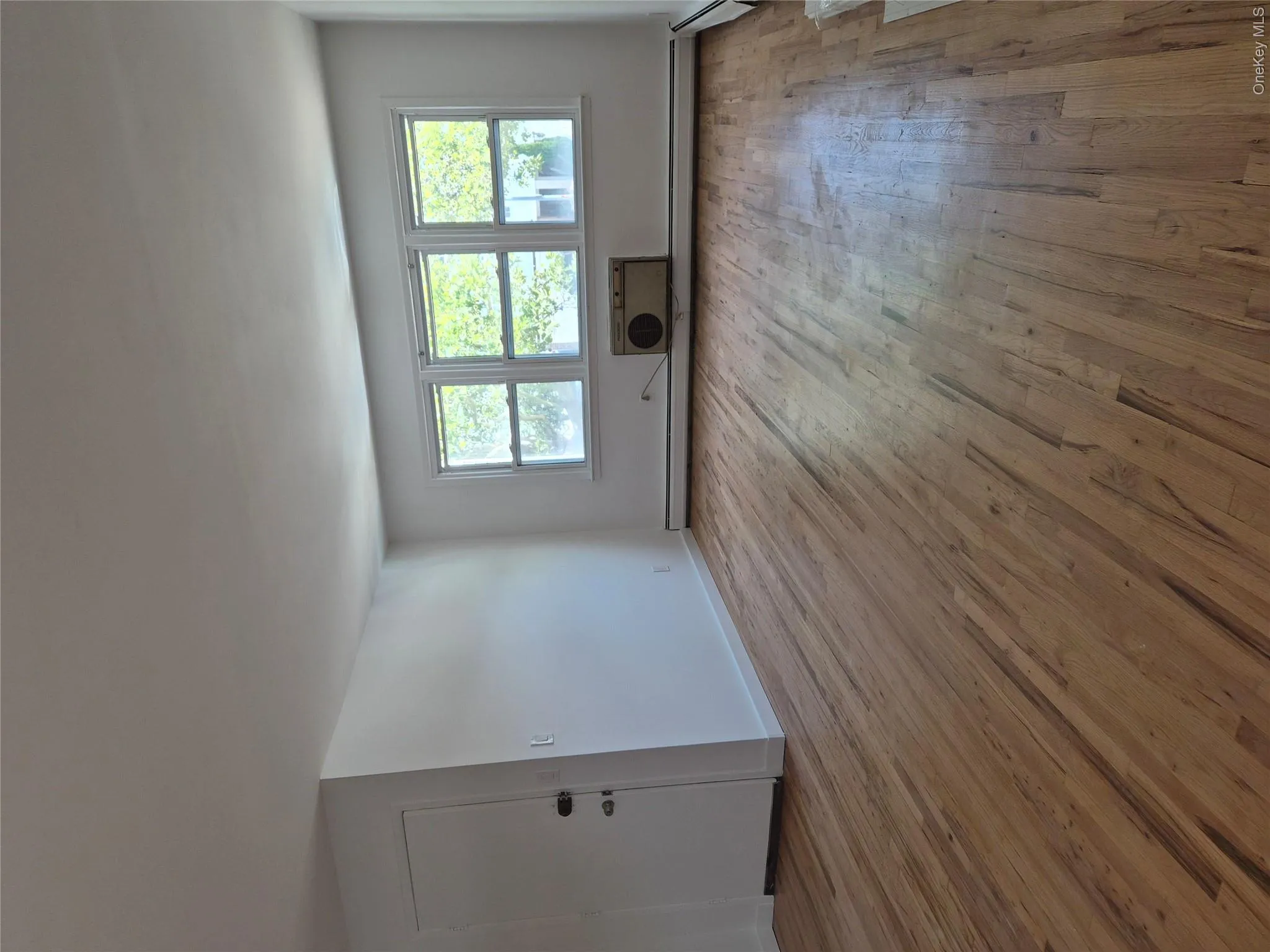 18-28 Bell Blvd Bayside, New York, NY, 2 Bedrooms Bedrooms, 4 Rooms Rooms,1 BathroomBathrooms,Residential Lease,For Rent,Bayside,0,1055164 18-28 Bell Blvd Bayside, New York, NY, 2 Bedrooms Bedrooms, 4 Rooms Rooms,1 BathroomBathrooms,Residential Lease,For Rent,Bayside,0,1055164