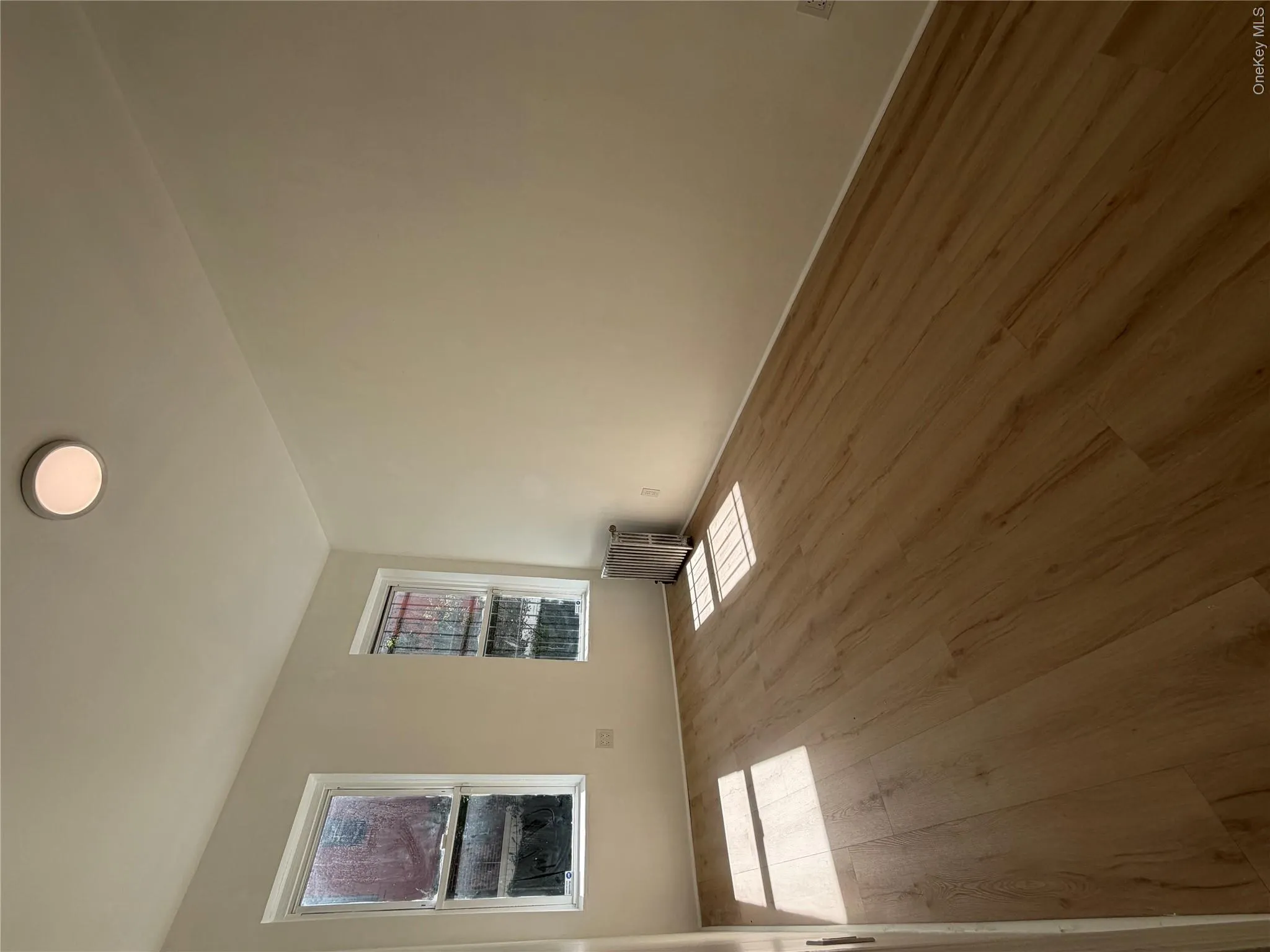 900 Glenmore Avenue, New York, NY, 3 Bedroom Bedrooms, 5 Room Rooms,1 BathroomBathrooms,Residential Lease,For Rent,Glenmore,0,1055169 900 Glenmore Avenue, New York, NY, 3 Bedroom Bedrooms, 5 Room Rooms,1 BathroomBathrooms,Residential Lease,For Rent,Glenmore,0,1055169