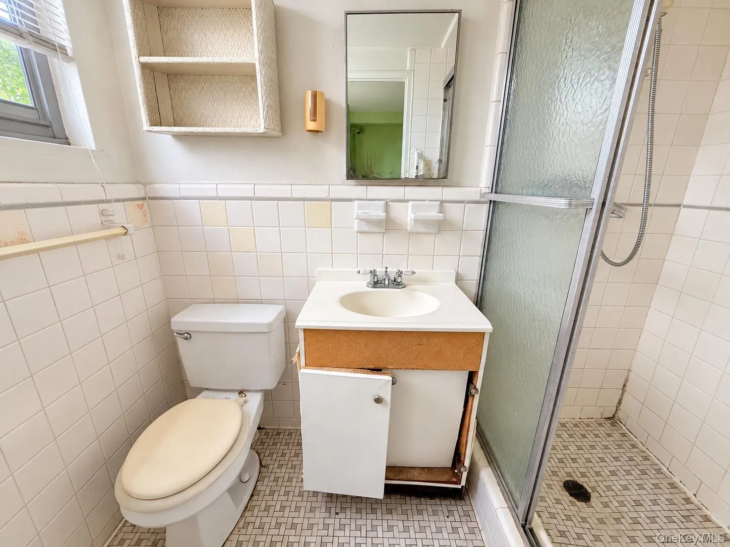 61-15 97th Street, New York, NY, 2 Bedrooms Bedrooms, 4 Rooms Rooms,2 BathroomsBathrooms,Residential,For Rent,97th,0,1055170 61-15 97th Street, New York, NY, 2 Bedrooms Bedrooms, 4 Rooms Rooms,2 BathroomsBathrooms,Residential,For Rent,97th,0,1055170