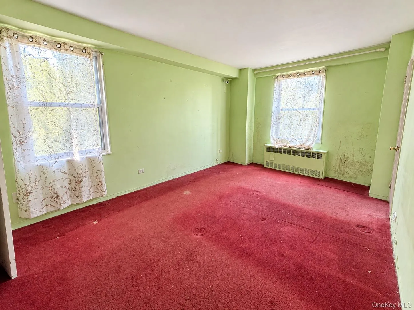 61-15 97th Street, New York, NY, 2 Bedrooms Bedrooms, 4 Rooms Rooms,2 BathroomsBathrooms,Residential,For Rent,97th,0,1055170 61-15 97th Street, New York, NY, 2 Bedrooms Bedrooms, 4 Rooms Rooms,2 BathroomsBathrooms,Residential,For Rent,97th,0,1055170