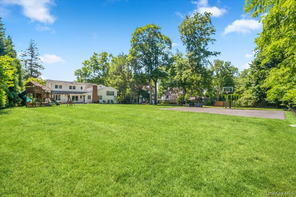 159 Wykagyl Terrace, New Rochelle, NY, 6 Bedrooms Bedrooms, 10 Rooms Rooms,4 BathroomsBathrooms,Residential,For Rent,Wykagyl,0,1055177 159 Wykagyl Terrace, New Rochelle, NY, 6 Bedrooms Bedrooms, 10 Rooms Rooms,4 BathroomsBathrooms,Residential,For Rent,Wykagyl,0,1055177