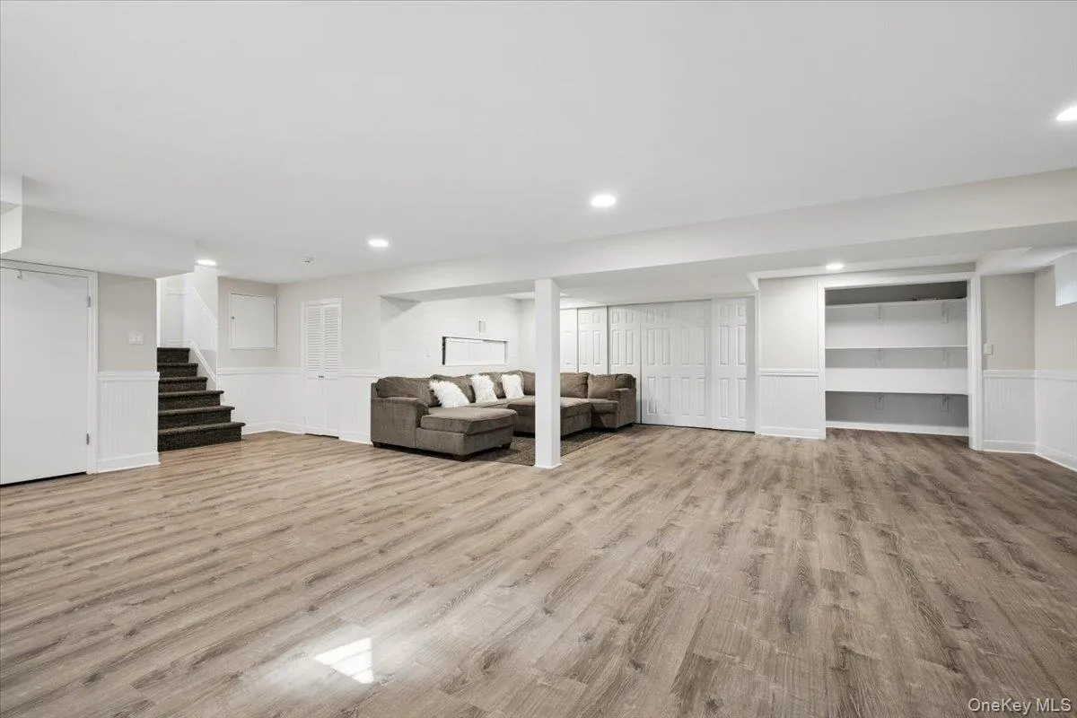 159 Wykagyl Terrace, New Rochelle, NY, 6 Bedrooms Bedrooms, 10 Rooms Rooms,4 BathroomsBathrooms,Residential,For Rent,Wykagyl,0,1055177 159 Wykagyl Terrace, New Rochelle, NY, 6 Bedrooms Bedrooms, 10 Rooms Rooms,4 BathroomsBathrooms,Residential,For Rent,Wykagyl,0,1055177