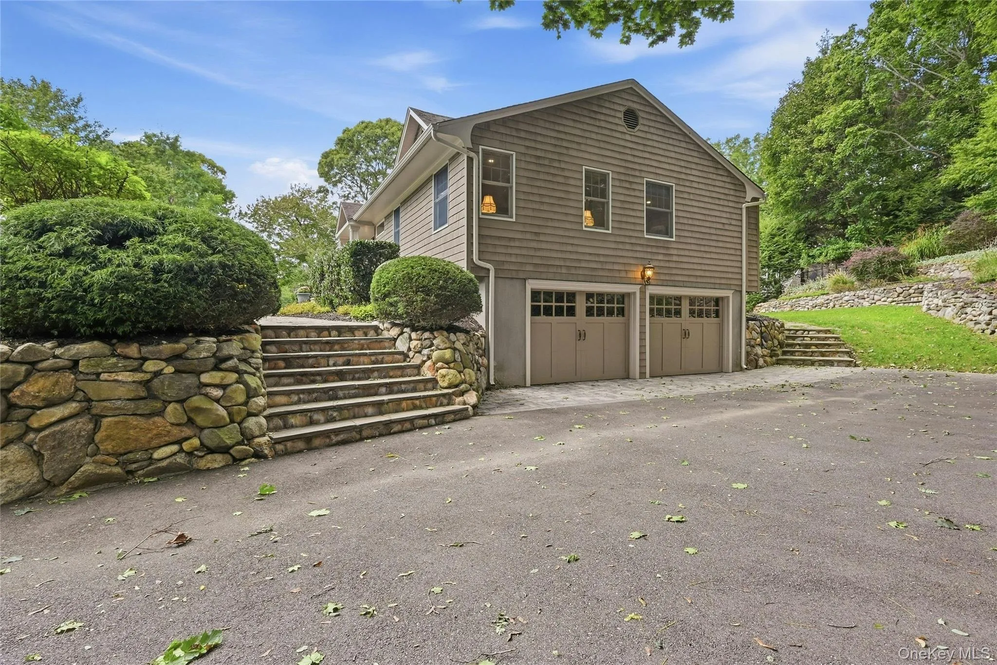 5 Hillsview Road, Brookhaven, NY, 3 Bedrooms Bedrooms, 8 Rooms Rooms,2 BathroomsBathrooms,Residential,For Rent,Hillsview,0,1055180 5 Hillsview Road, Brookhaven, NY, 3 Bedrooms Bedrooms, 8 Rooms Rooms,2 BathroomsBathrooms,Residential,For Rent,Hillsview,0,1055180