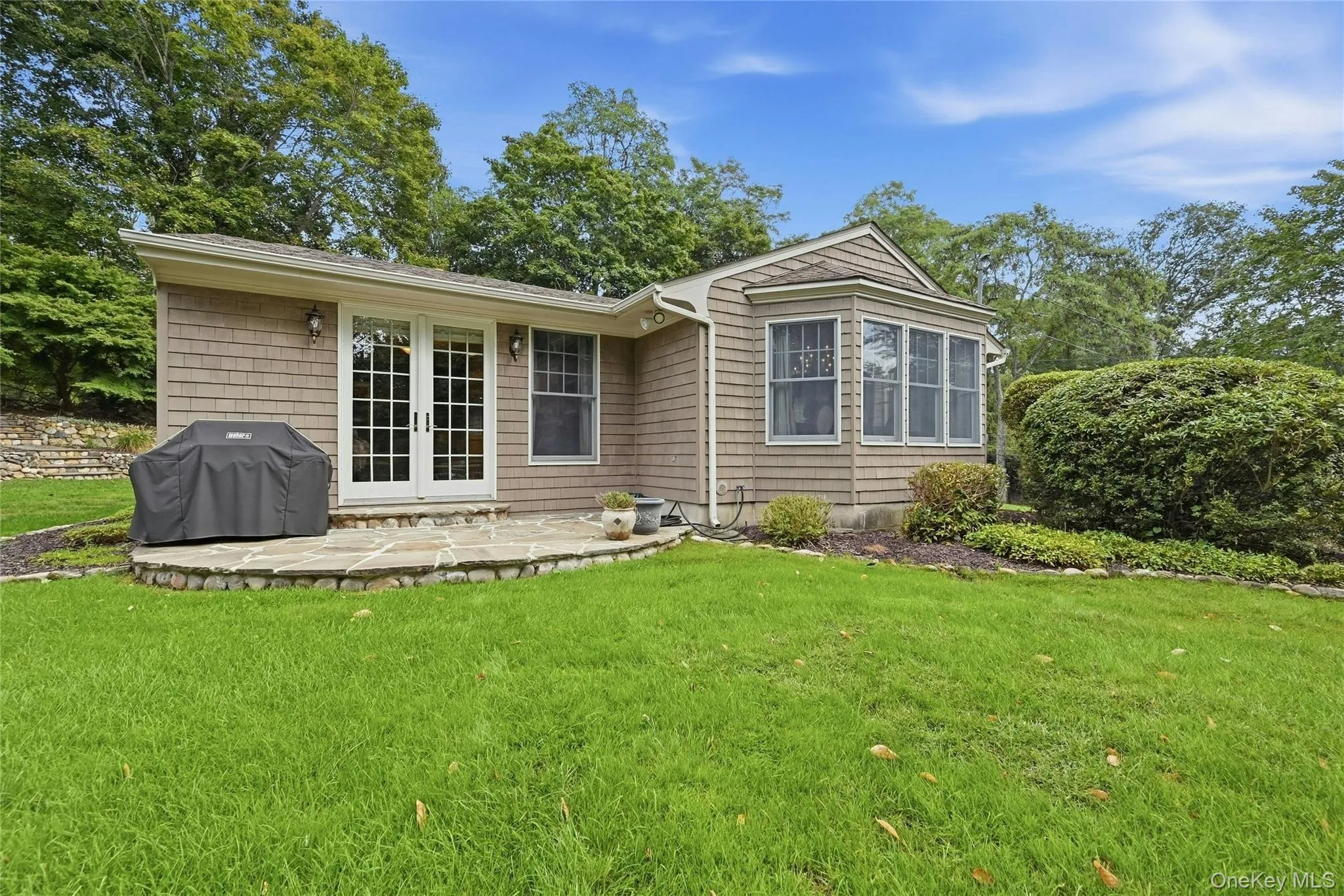 5 Hillsview Road, Brookhaven, NY, 3 Bedrooms Bedrooms, 8 Rooms Rooms,2 BathroomsBathrooms,Residential,For Rent,Hillsview,0,1055180 5 Hillsview Road, Brookhaven, NY, 3 Bedrooms Bedrooms, 8 Rooms Rooms,2 BathroomsBathrooms,Residential,For Rent,Hillsview,0,1055180