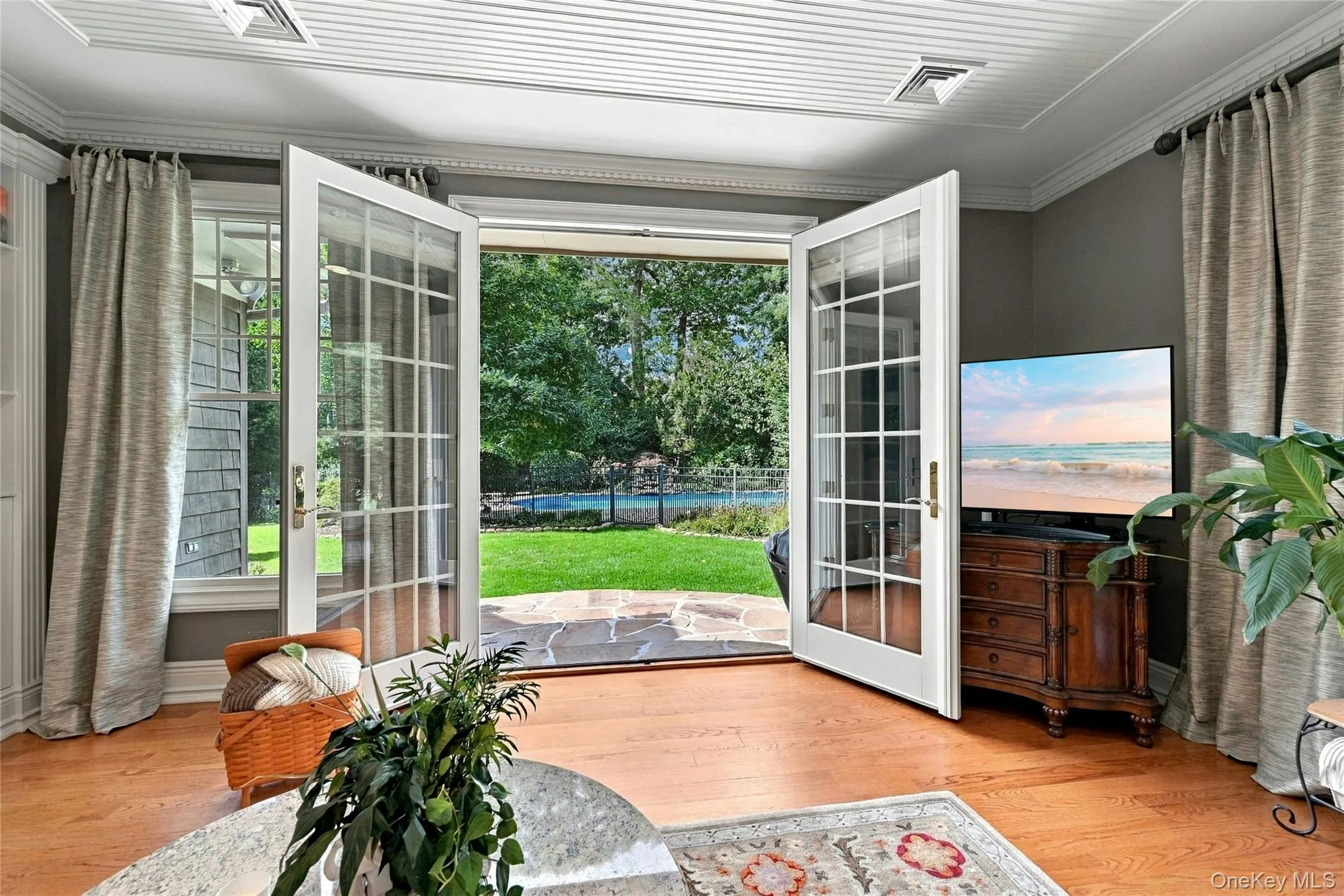 5 Hillsview Road, Brookhaven, NY, 3 Bedrooms Bedrooms, 8 Rooms Rooms,2 BathroomsBathrooms,Residential,For Rent,Hillsview,0,1055180 5 Hillsview Road, Brookhaven, NY, 3 Bedrooms Bedrooms, 8 Rooms Rooms,2 BathroomsBathrooms,Residential,For Rent,Hillsview,0,1055180