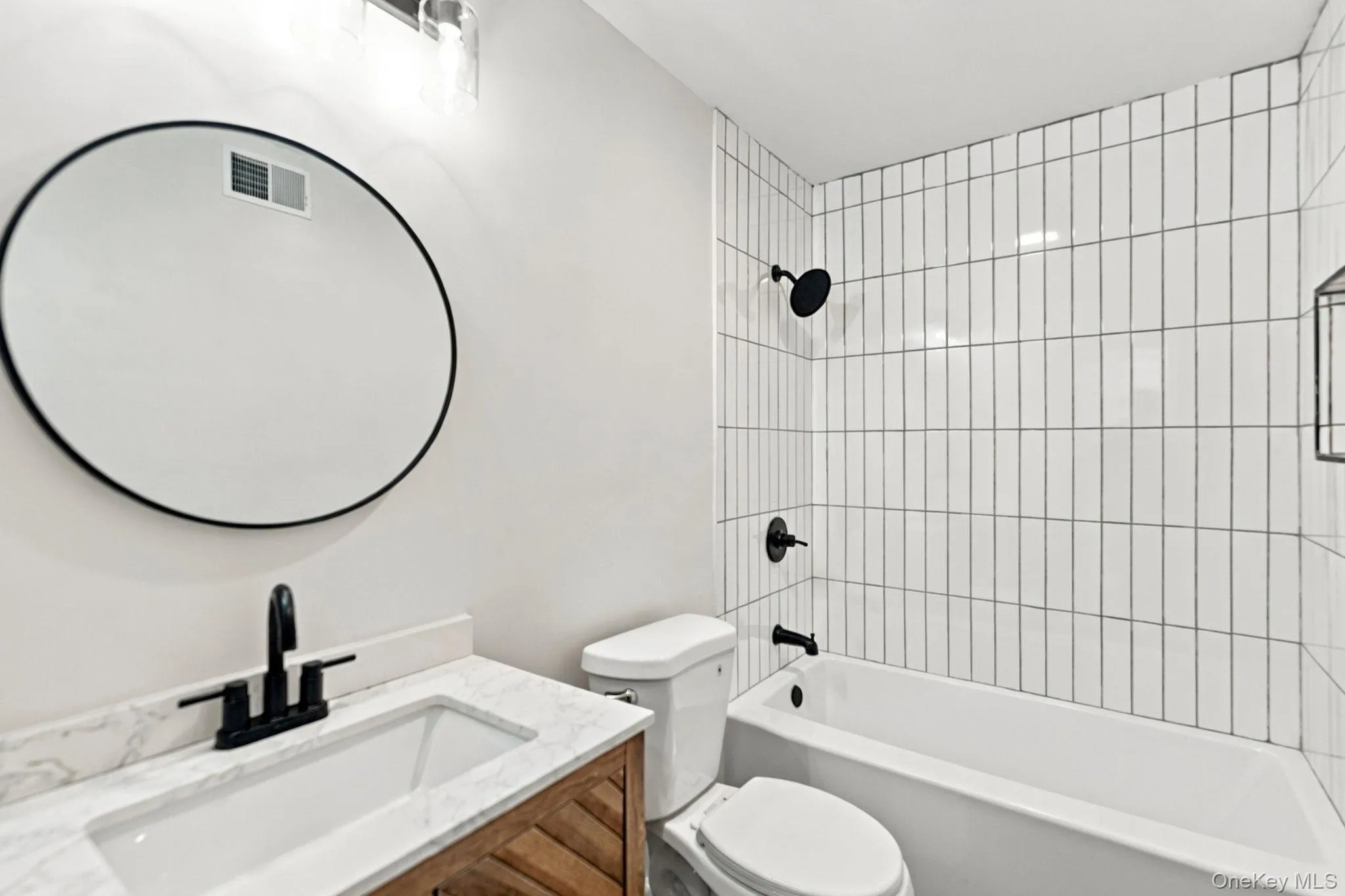 276 Temple Hill Road, New Windsor, NY, 3 Bedrooms Bedrooms, 5 Rooms Rooms,1 BathroomBathrooms,Residential,For Rent,Temple Hill,0,1055181 276 Temple Hill Road, New Windsor, NY, 3 Bedrooms Bedrooms, 5 Rooms Rooms,1 BathroomBathrooms,Residential,For Rent,Temple Hill,0,1055181
