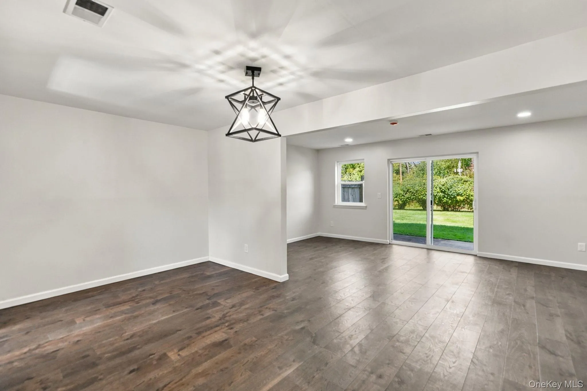 276 Temple Hill Road, New Windsor, NY, 3 Bedrooms Bedrooms, 5 Rooms Rooms,1 BathroomBathrooms,Residential,For Rent,Temple Hill,0,1055181 276 Temple Hill Road, New Windsor, NY, 3 Bedrooms Bedrooms, 5 Rooms Rooms,1 BathroomBathrooms,Residential,For Rent,Temple Hill,0,1055181