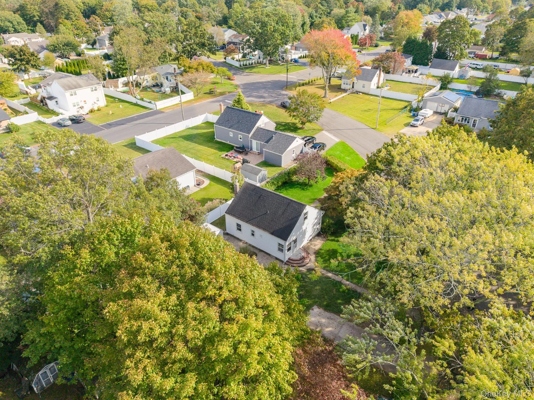 411 Howells Road, Islip, NY, 4 Bedrooms Bedrooms, 6 Rooms Rooms,1 BathroomBathrooms,Residential,For Rent,Howells,0,1055182 411 Howells Road, Islip, NY, 4 Bedrooms Bedrooms, 6 Rooms Rooms,1 BathroomBathrooms,Residential,For Rent,Howells,0,1055182