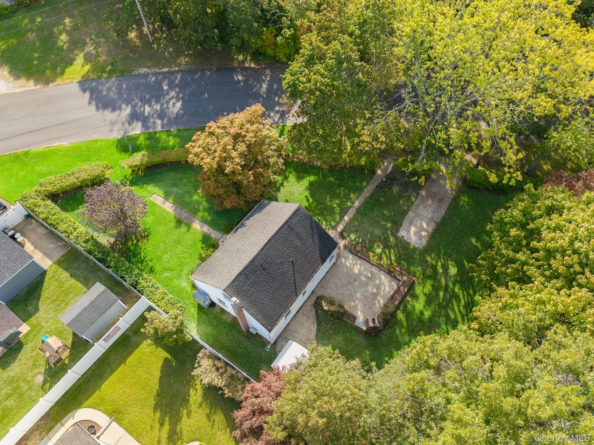 411 Howells Road, Islip, NY, 4 Bedrooms Bedrooms, 6 Rooms Rooms,1 BathroomBathrooms,Residential,For Rent,Howells,0,1055182 411 Howells Road, Islip, NY, 4 Bedrooms Bedrooms, 6 Rooms Rooms,1 BathroomBathrooms,Residential,For Rent,Howells,0,1055182