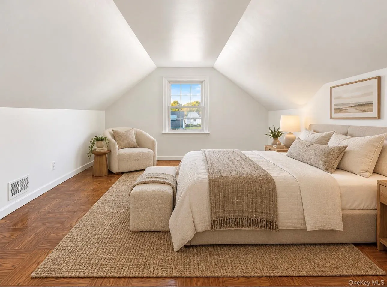 411 Howells Road, Islip, NY, 4 Bedrooms Bedrooms, 6 Rooms Rooms,1 BathroomBathrooms,Residential,For Rent,Howells,0,1055182 411 Howells Road, Islip, NY, 4 Bedrooms Bedrooms, 6 Rooms Rooms,1 BathroomBathrooms,Residential,For Rent,Howells,0,1055182