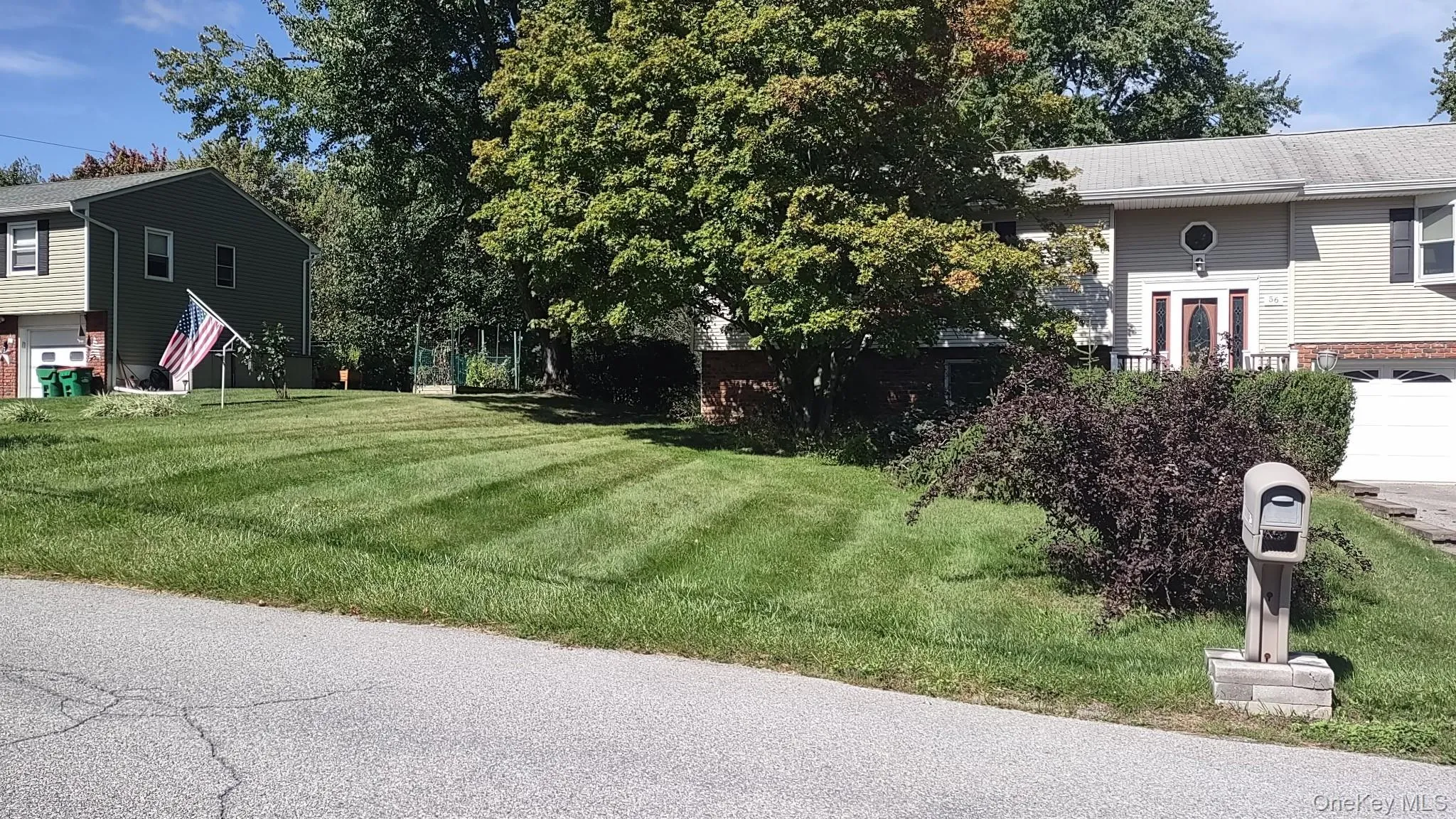 56 Mandalay Drive, La Grange, NY, 4 Bedrooms Bedrooms, 9 Rooms Rooms,2 BathroomsBathrooms,Residential,For Rent,Mandalay,0,1055186 56 Mandalay Drive, La Grange, NY, 4 Bedrooms Bedrooms, 9 Rooms Rooms,2 BathroomsBathrooms,Residential,For Rent,Mandalay,0,1055186