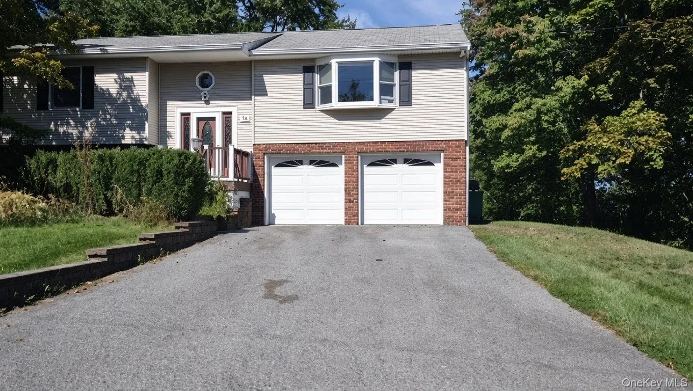 56 Mandalay Drive, La Grange, NY, 4 Bedrooms Bedrooms, 9 Rooms Rooms,2 BathroomsBathrooms,Residential,For Rent,Mandalay,0,1055186 56 Mandalay Drive, La Grange, NY, 4 Bedrooms Bedrooms, 9 Rooms Rooms,2 BathroomsBathrooms,Residential,For Rent,Mandalay,0,1055186