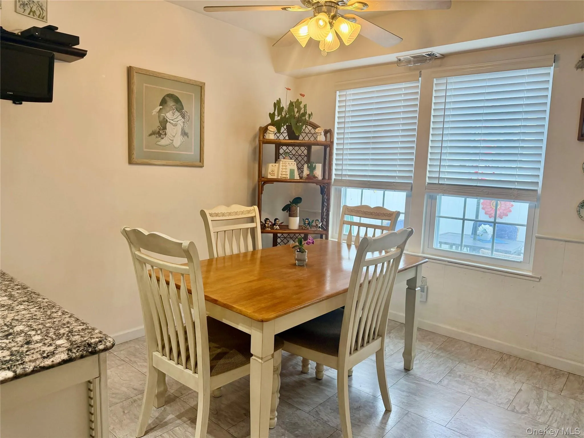 26 Whalers Cove, Babylon, NY, 2 Bedrooms Bedrooms, 5 Rooms Rooms,1 BathroomBathrooms,Residential,For Rent,Whalers,0,1055188 26 Whalers Cove, Babylon, NY, 2 Bedrooms Bedrooms, 5 Rooms Rooms,1 BathroomBathrooms,Residential,For Rent,Whalers,0,1055188