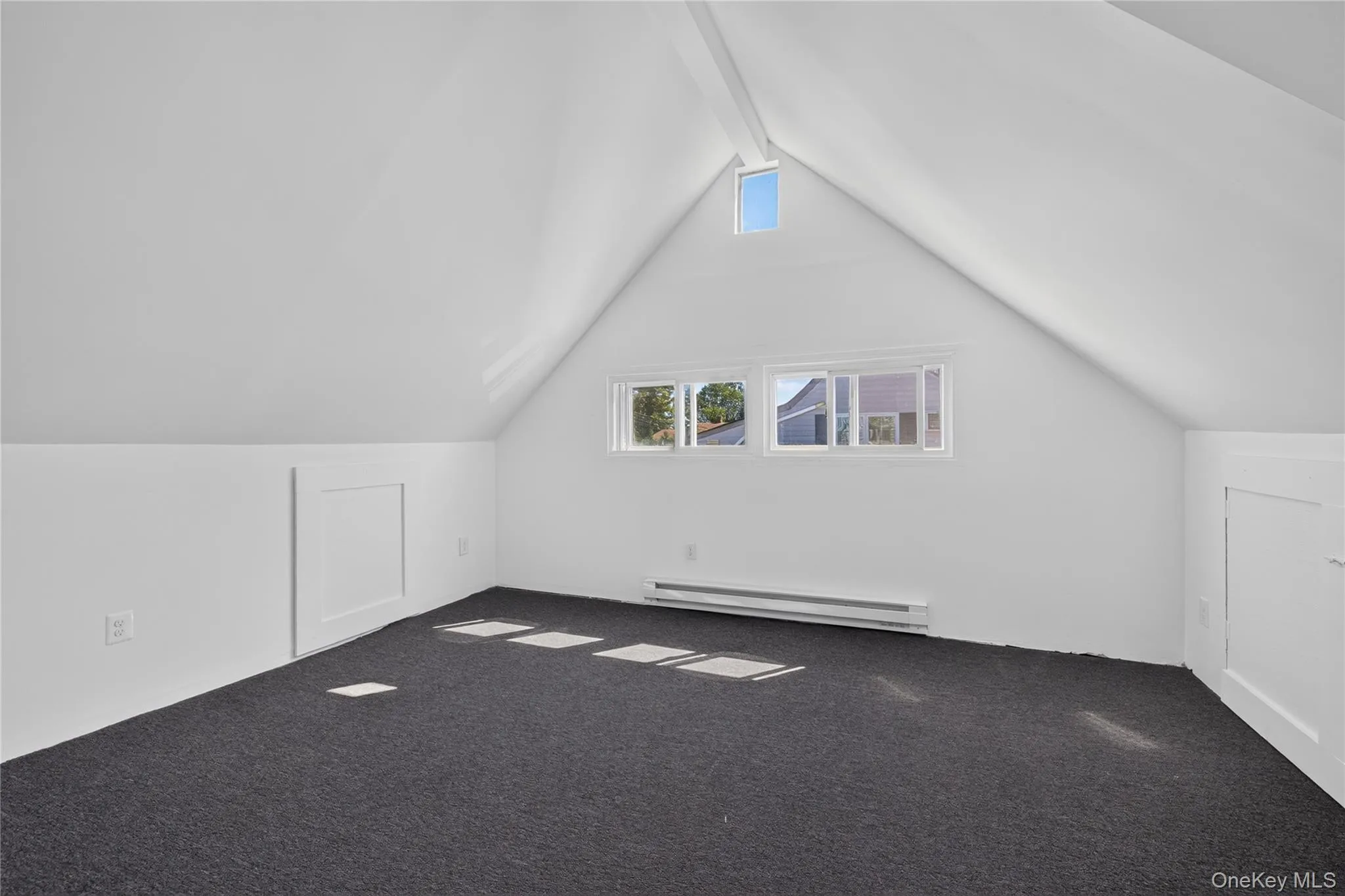 17 Berry Lane, Oyster Bay, NY, 3 Bedrooms Bedrooms, 7 Rooms Rooms,1 BathroomBathrooms,Residential,For Rent,Berry,0,1055192 17 Berry Lane, Oyster Bay, NY, 3 Bedrooms Bedrooms, 7 Rooms Rooms,1 BathroomBathrooms,Residential,For Rent,Berry,0,1055192