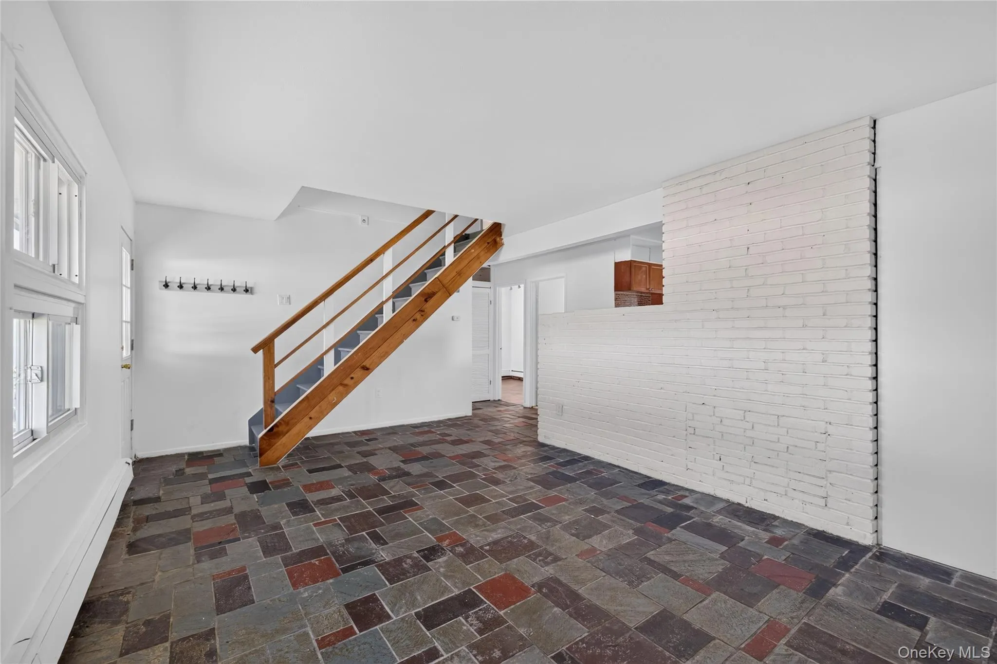 17 Berry Lane, Oyster Bay, NY, 3 Bedrooms Bedrooms, 7 Rooms Rooms,1 BathroomBathrooms,Residential,For Rent,Berry,0,1055192 17 Berry Lane, Oyster Bay, NY, 3 Bedrooms Bedrooms, 7 Rooms Rooms,1 BathroomBathrooms,Residential,For Rent,Berry,0,1055192