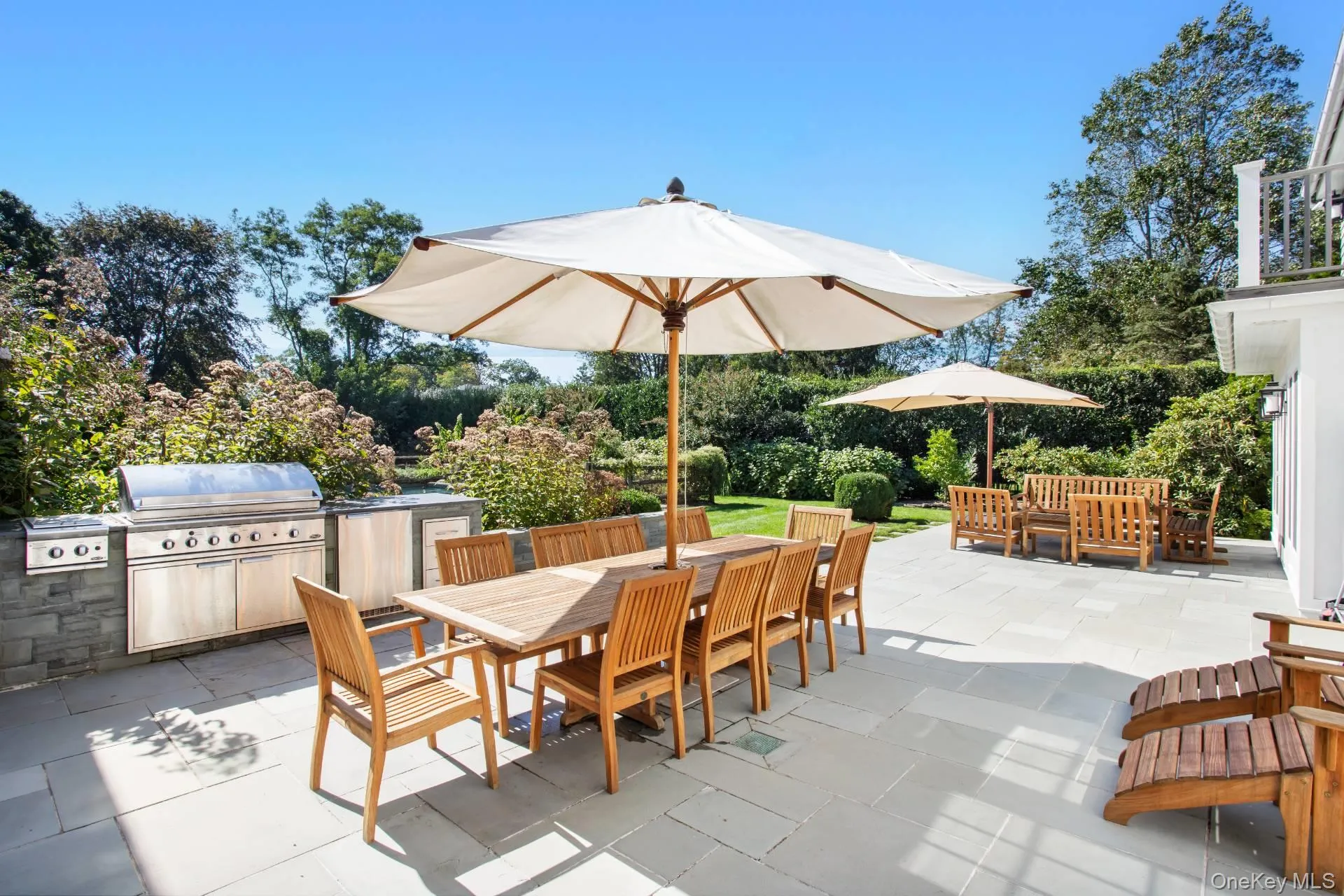 1 Ring Neck Road, Southampton, NY, 6 Bedroom Bedrooms, 16 Room Rooms,4 BathroomBathrooms,Residential Lease,For Rent,Ring Neck,0,1055200 1 Ring Neck Road, Southampton, NY, 6 Bedroom Bedrooms, 16 Room Rooms,4 BathroomBathrooms,Residential Lease,For Rent,Ring Neck,0,1055200