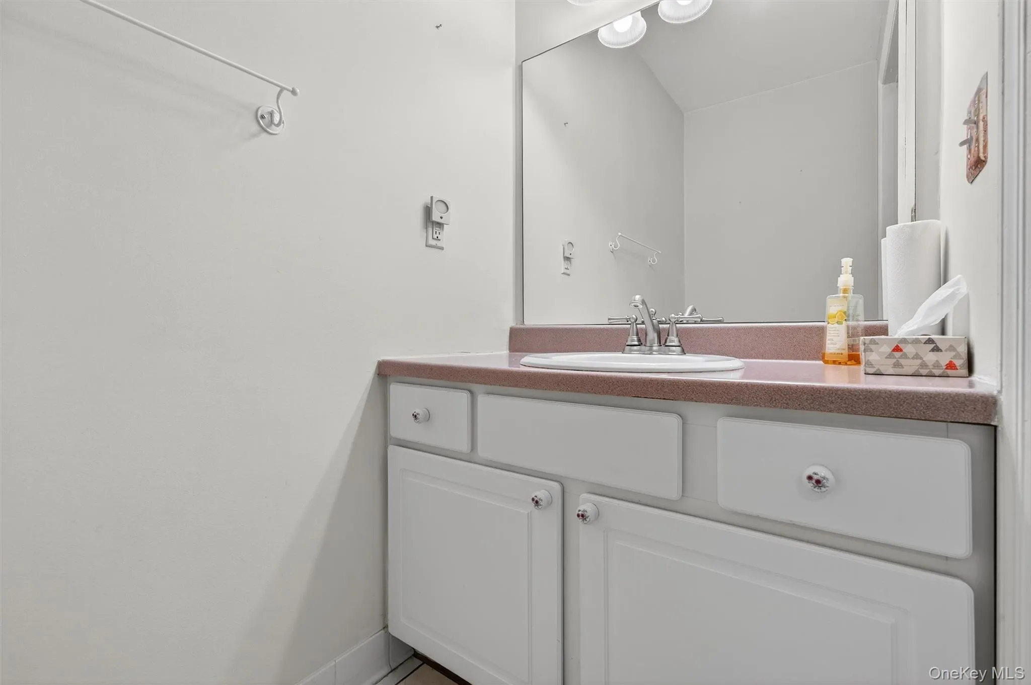 226 Eagleton Drive, Monroe, NY, 3 Bedrooms Bedrooms, 6 Rooms Rooms,2 BathroomsBathrooms,Residential Lease,For Rent,Eagleton,0,1055213 226 Eagleton Drive, Monroe, NY, 3 Bedrooms Bedrooms, 6 Rooms Rooms,2 BathroomsBathrooms,Residential Lease,For Rent,Eagleton,0,1055213