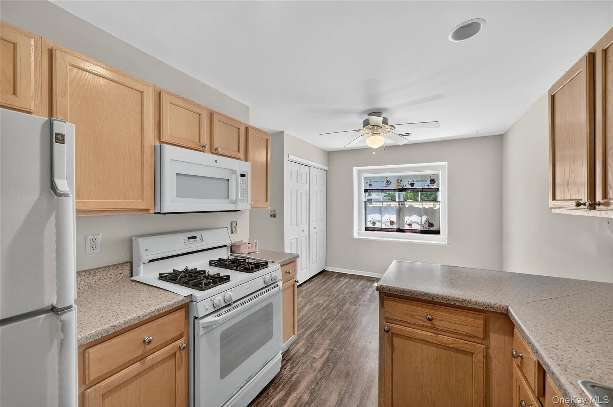 226 Eagleton Drive, Monroe, NY, 3 Bedrooms Bedrooms, 6 Rooms Rooms,2 BathroomsBathrooms,Residential Lease,For Rent,Eagleton,0,1055213 226 Eagleton Drive, Monroe, NY, 3 Bedrooms Bedrooms, 6 Rooms Rooms,2 BathroomsBathrooms,Residential Lease,For Rent,Eagleton,0,1055213