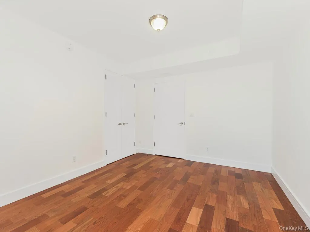 3620 OXFORD Avenue, New York, NY, 3 Bedrooms Bedrooms, 6 Rooms Rooms,2 BathroomsBathrooms,Residential Lease,For Rent,OXFORD,0,1055215 3620 OXFORD Avenue, New York, NY, 3 Bedrooms Bedrooms, 6 Rooms Rooms,2 BathroomsBathrooms,Residential Lease,For Rent,OXFORD,0,1055215