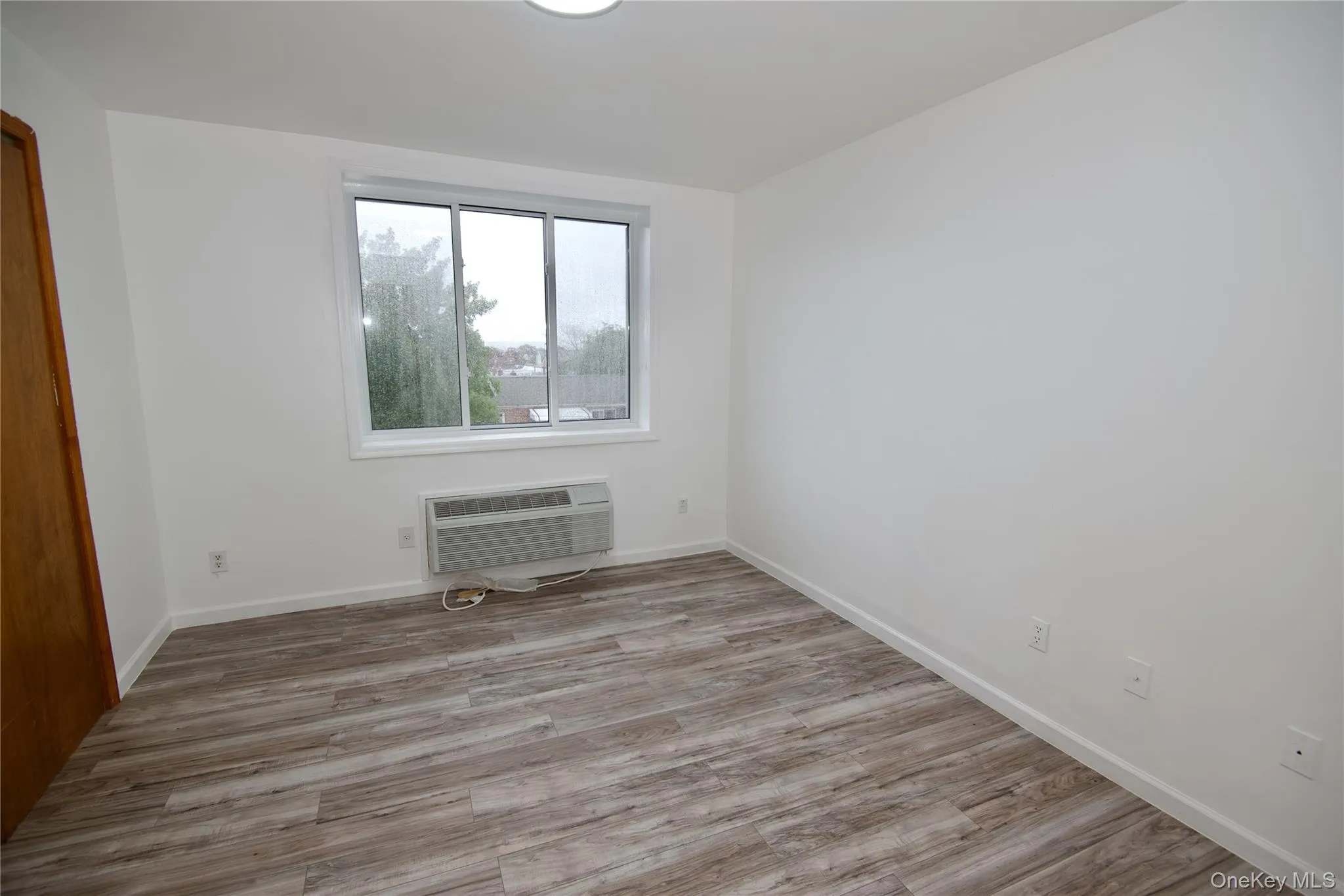 4108 97th Place, New York, NY, 1 Bedroom Bedrooms, 5 Rooms Rooms,1 BathroomBathrooms,Residential,For Rent,97th,0,1055217 4108 97th Place, New York, NY, 1 Bedroom Bedrooms, 5 Rooms Rooms,1 BathroomBathrooms,Residential,For Rent,97th,0,1055217