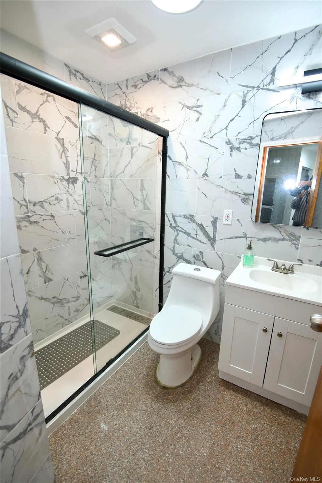 4108 97th Place, New York, NY, 1 Bedroom Bedrooms, 5 Rooms Rooms,1 BathroomBathrooms,Residential,For Rent,97th,0,1055217 4108 97th Place, New York, NY, 1 Bedroom Bedrooms, 5 Rooms Rooms,1 BathroomBathrooms,Residential,For Rent,97th,0,1055217