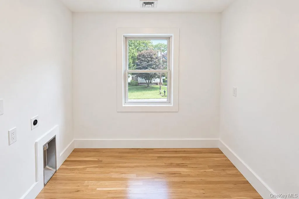 218 Tyler Avenue, Brookhaven, NY, 4 Bedrooms Bedrooms, 9 Rooms Rooms,2 BathroomsBathrooms,Residential,For Rent,Tyler,0,1055218 218 Tyler Avenue, Brookhaven, NY, 4 Bedrooms Bedrooms, 9 Rooms Rooms,2 BathroomsBathrooms,Residential,For Rent,Tyler,0,1055218
