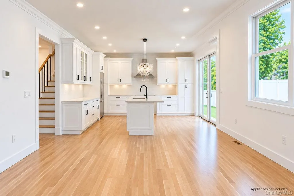 218 Tyler Avenue, Brookhaven, NY, 4 Bedrooms Bedrooms, 9 Rooms Rooms,2 BathroomsBathrooms,Residential,For Rent,Tyler,0,1055218 218 Tyler Avenue, Brookhaven, NY, 4 Bedrooms Bedrooms, 9 Rooms Rooms,2 BathroomsBathrooms,Residential,For Rent,Tyler,0,1055218