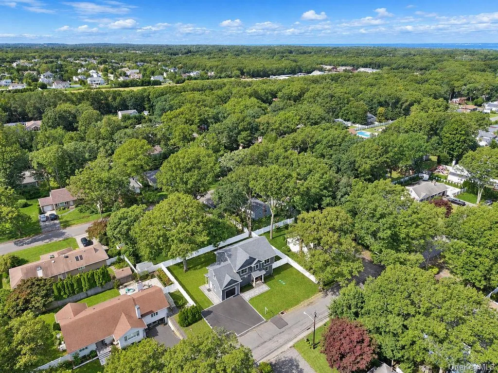 218 Tyler Avenue, Brookhaven, NY, 4 Bedrooms Bedrooms, 9 Rooms Rooms,2 BathroomsBathrooms,Residential,For Rent,Tyler,0,1055218 218 Tyler Avenue, Brookhaven, NY, 4 Bedrooms Bedrooms, 9 Rooms Rooms,2 BathroomsBathrooms,Residential,For Rent,Tyler,0,1055218