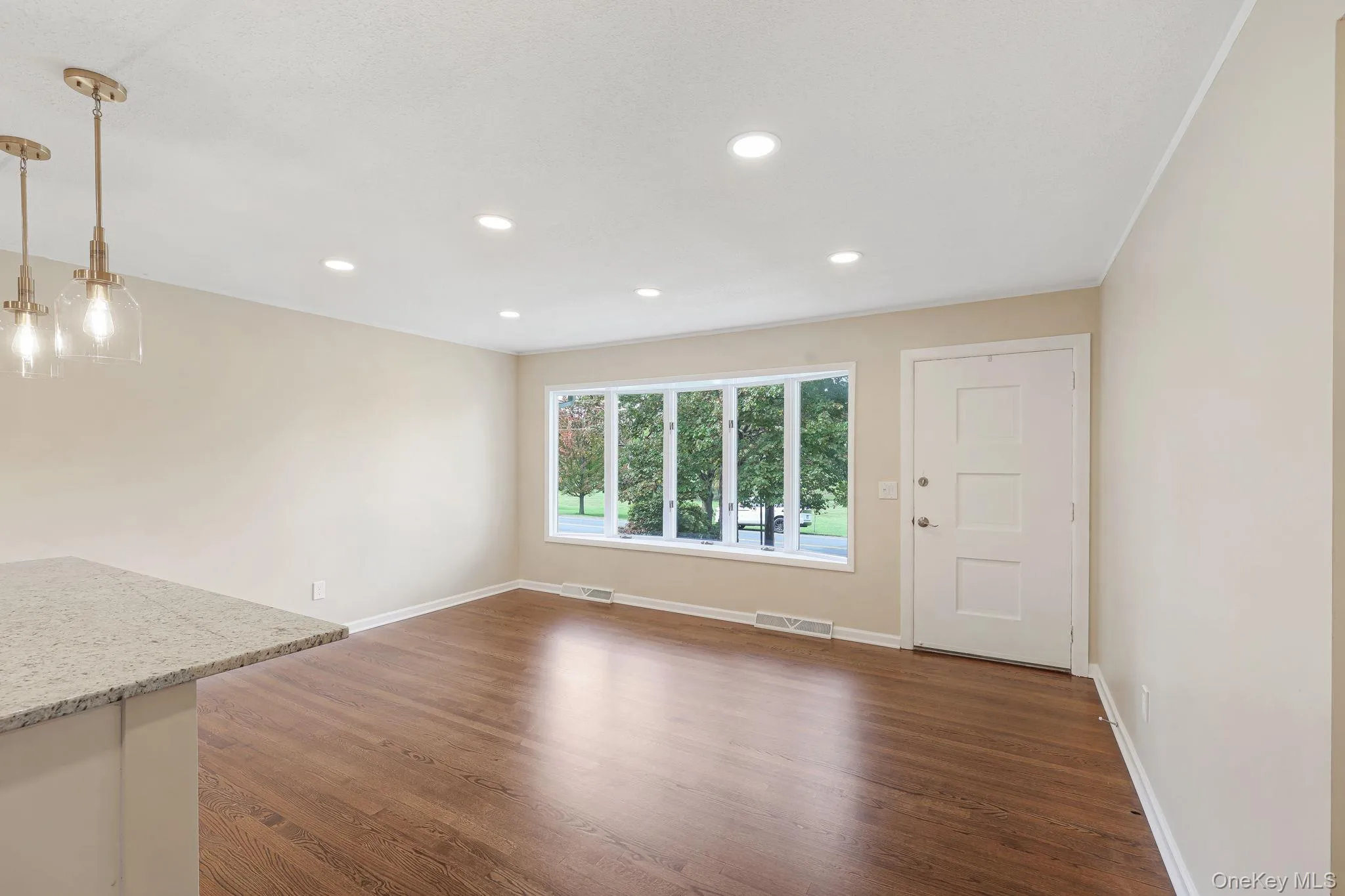 159 Wawayanda Avenue, Middletown, NY, 3 Bedrooms Bedrooms, 9 Rooms Rooms,2 BathroomsBathrooms,Residential,For Rent,Wawayanda,0,1055220 159 Wawayanda Avenue, Middletown, NY, 3 Bedrooms Bedrooms, 9 Rooms Rooms,2 BathroomsBathrooms,Residential,For Rent,Wawayanda,0,1055220
