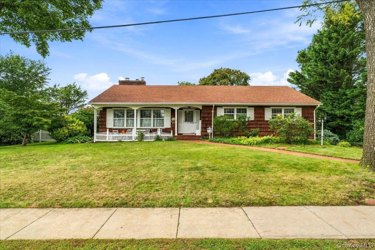 3075 Wilson Avenue, Hempstead, NY, 3 Bedrooms Bedrooms, 7 Rooms Rooms,2 BathroomsBathrooms,Residential,For Rent,Wilson,0,1055221 3075 Wilson Avenue, Hempstead, NY, 3 Bedrooms Bedrooms, 7 Rooms Rooms,2 BathroomsBathrooms,Residential,For Rent,Wilson,0,1055221