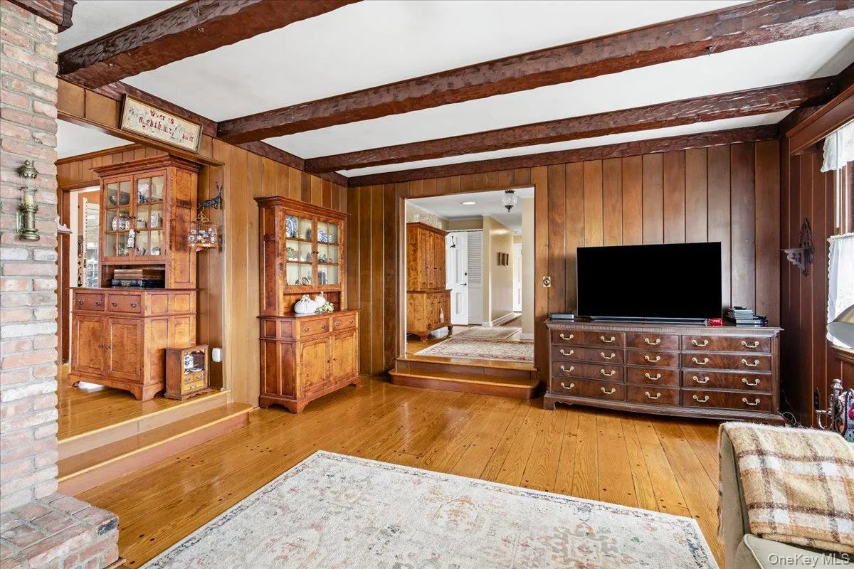 3075 Wilson Avenue, Hempstead, NY, 3 Bedrooms Bedrooms, 7 Rooms Rooms,2 BathroomsBathrooms,Residential,For Rent,Wilson,0,1055221 3075 Wilson Avenue, Hempstead, NY, 3 Bedrooms Bedrooms, 7 Rooms Rooms,2 BathroomsBathrooms,Residential,For Rent,Wilson,0,1055221