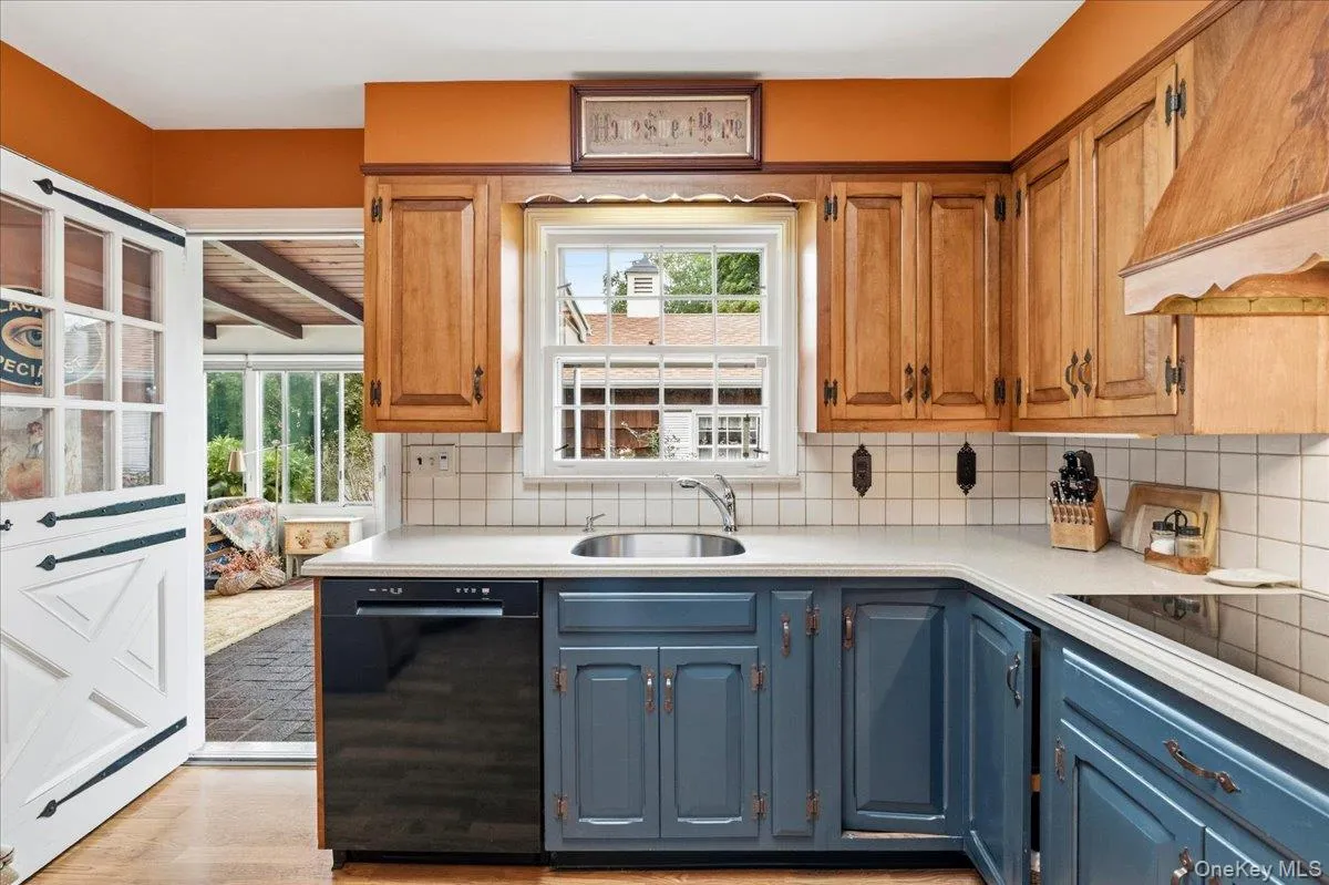 3075 Wilson Avenue, Hempstead, NY, 3 Bedrooms Bedrooms, 7 Rooms Rooms,2 BathroomsBathrooms,Residential,For Rent,Wilson,0,1055221 3075 Wilson Avenue, Hempstead, NY, 3 Bedrooms Bedrooms, 7 Rooms Rooms,2 BathroomsBathrooms,Residential,For Rent,Wilson,0,1055221