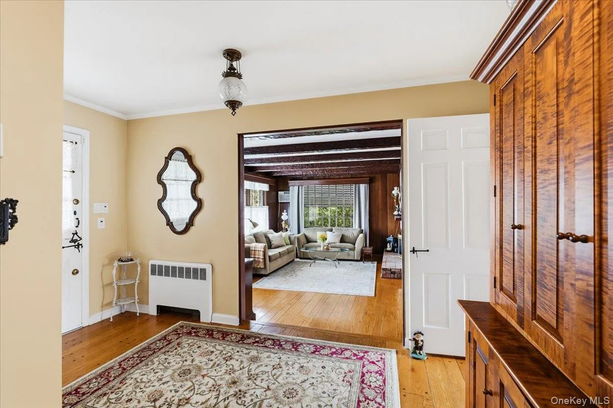 3075 Wilson Avenue, Hempstead, NY, 3 Bedrooms Bedrooms, 7 Rooms Rooms,2 BathroomsBathrooms,Residential,For Rent,Wilson,0,1055221 3075 Wilson Avenue, Hempstead, NY, 3 Bedrooms Bedrooms, 7 Rooms Rooms,2 BathroomsBathrooms,Residential,For Rent,Wilson,0,1055221