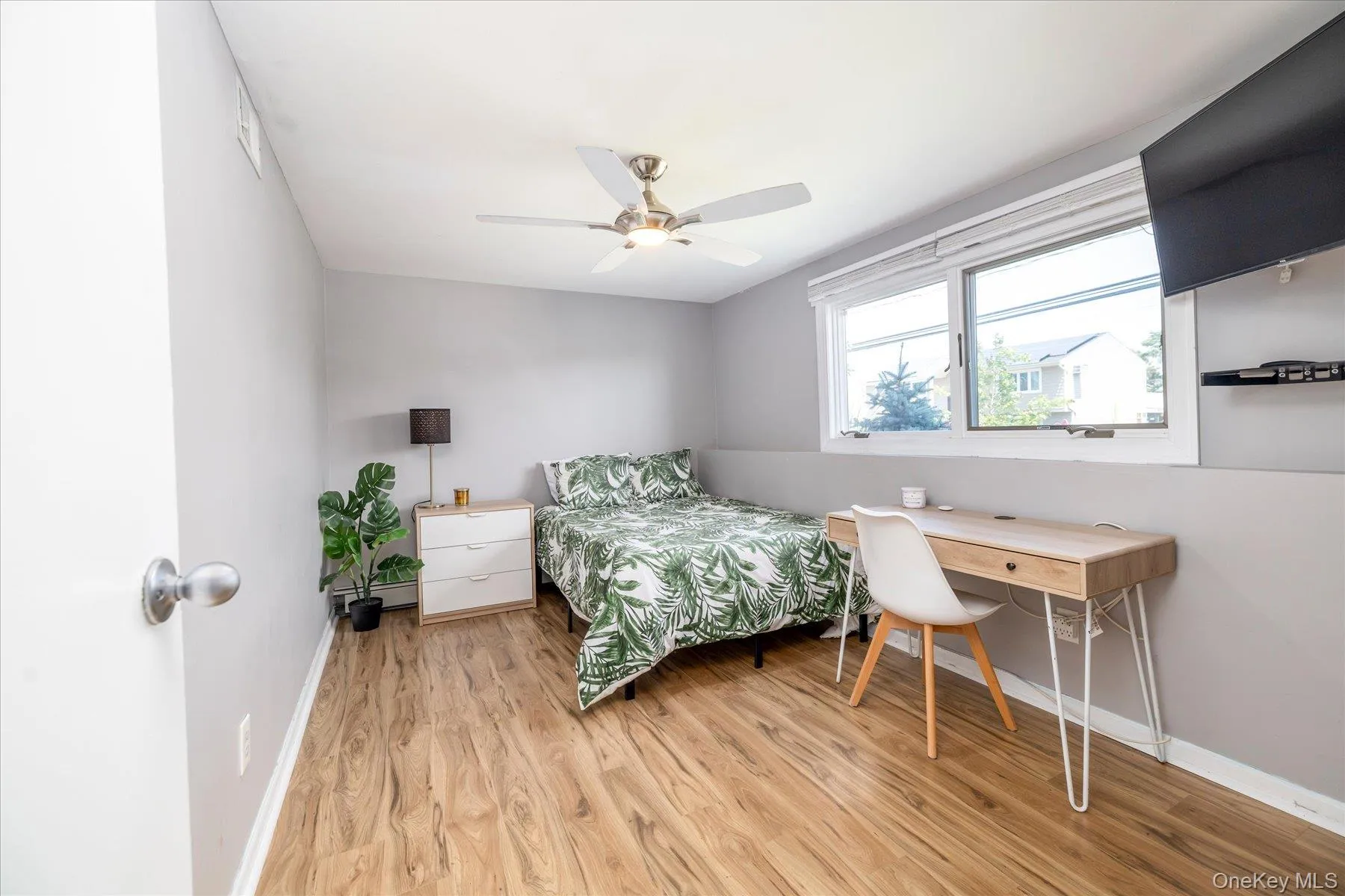 3784 Carrel Boulevard, Hempstead, NY, 5 Bedroom Bedrooms, 9 Room Rooms,3 BathroomBathrooms,Residential Lease,For Rent,Carrel,0,1055223 3784 Carrel Boulevard, Hempstead, NY, 5 Bedroom Bedrooms, 9 Room Rooms,3 BathroomBathrooms,Residential Lease,For Rent,Carrel,0,1055223