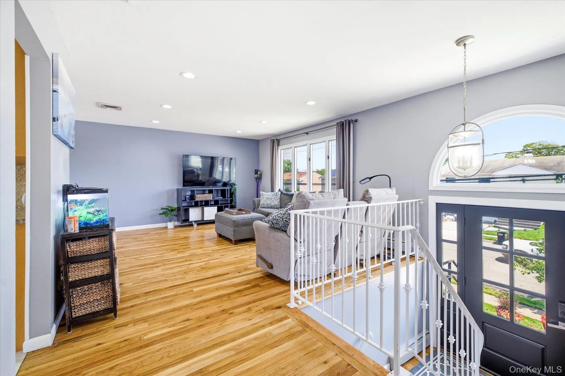 3784 Carrel Boulevard, Hempstead, NY, 5 Bedroom Bedrooms, 9 Room Rooms,3 BathroomBathrooms,Residential Lease,For Rent,Carrel,0,1055223 3784 Carrel Boulevard, Hempstead, NY, 5 Bedroom Bedrooms, 9 Room Rooms,3 BathroomBathrooms,Residential Lease,For Rent,Carrel,0,1055223