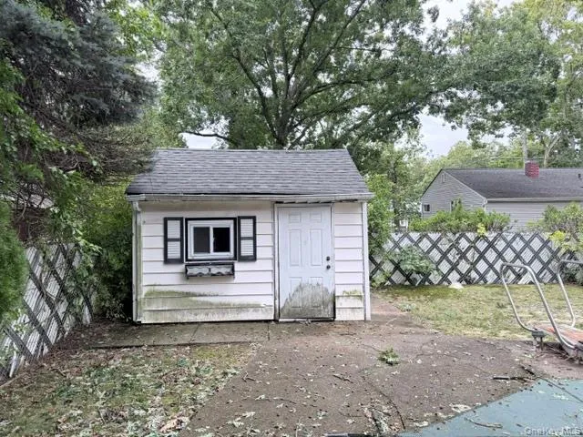1209 Udall Road, Islip, NY, 3 Bedrooms Bedrooms, 6 Rooms Rooms,1 BathroomBathrooms,Residential,For Rent,Udall,0,1055230 1209 Udall Road, Islip, NY, 3 Bedrooms Bedrooms, 6 Rooms Rooms,1 BathroomBathrooms,Residential,For Rent,Udall,0,1055230
