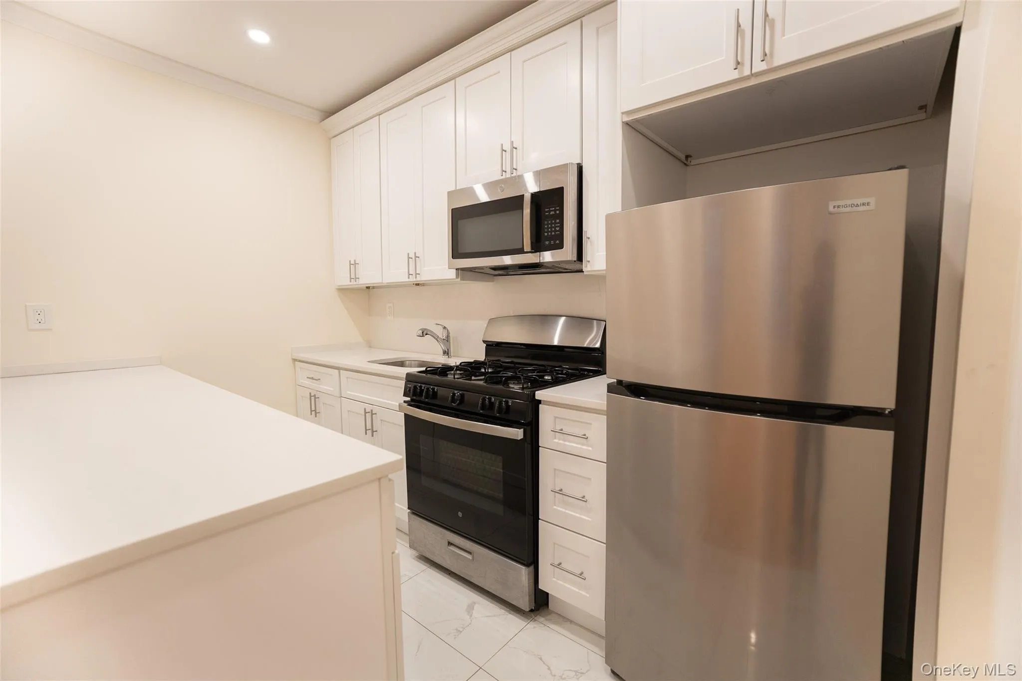 83-52 Talbot Street, New York, NY, 1 Bedroom Bedrooms, 5 Rooms Rooms,1 BathroomBathrooms,Residential Lease,For Rent,Talbot,0,1055232 83-52 Talbot Street, New York, NY, 1 Bedroom Bedrooms, 5 Rooms Rooms,1 BathroomBathrooms,Residential Lease,For Rent,Talbot,0,1055232