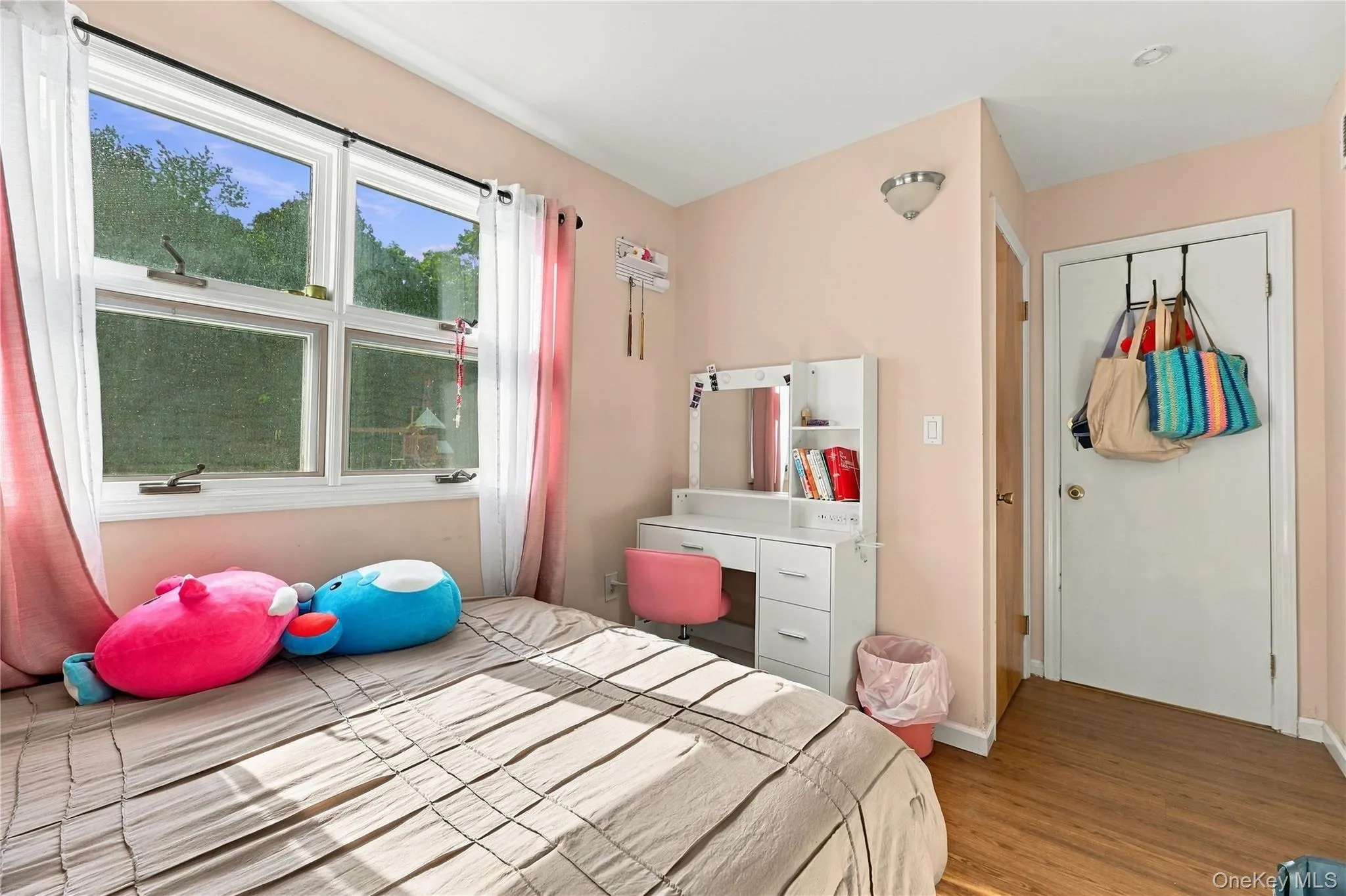 39 Clintonwood Drive, New Windsor, NY, 5 Bedrooms Bedrooms, 11 Rooms Rooms,3 BathroomsBathrooms,Residential,For Rent,Clintonwood,0,1055234 39 Clintonwood Drive, New Windsor, NY, 5 Bedrooms Bedrooms, 11 Rooms Rooms,3 BathroomsBathrooms,Residential,For Rent,Clintonwood,0,1055234