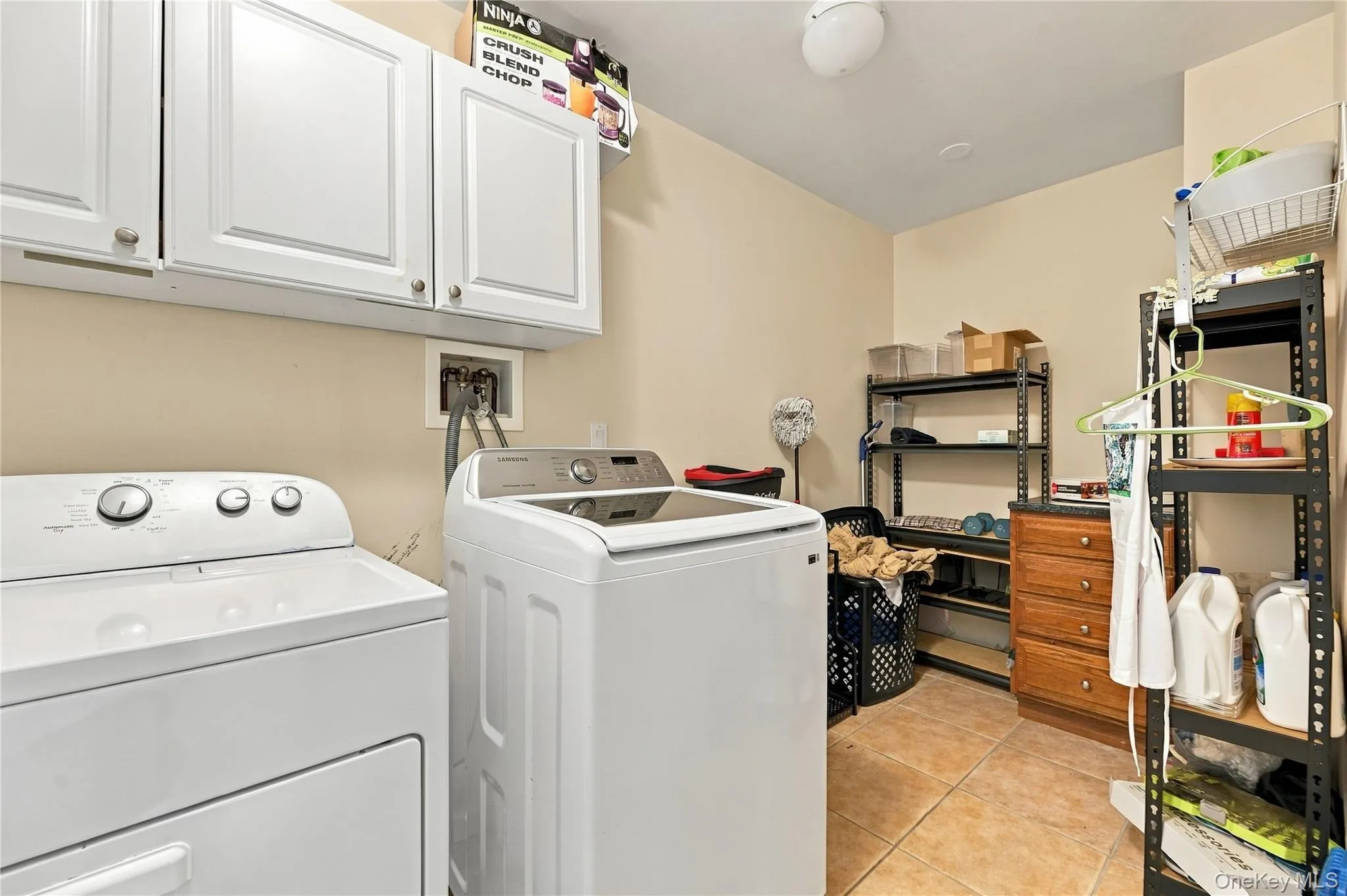 39 Clintonwood Drive, New Windsor, NY, 5 Bedrooms Bedrooms, 11 Rooms Rooms,3 BathroomsBathrooms,Residential,For Rent,Clintonwood,0,1055234 39 Clintonwood Drive, New Windsor, NY, 5 Bedrooms Bedrooms, 11 Rooms Rooms,3 BathroomsBathrooms,Residential,For Rent,Clintonwood,0,1055234