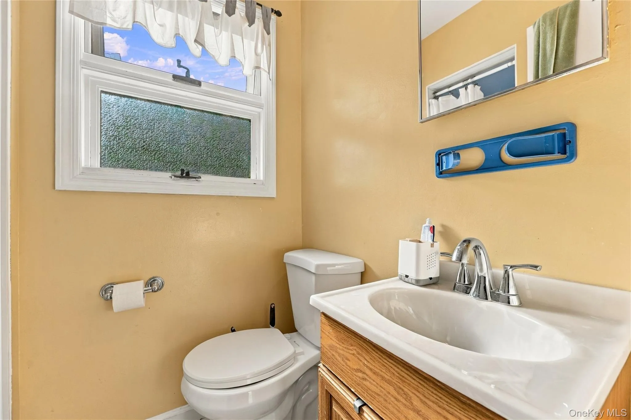 39 Clintonwood Drive, New Windsor, NY, 5 Bedrooms Bedrooms, 11 Rooms Rooms,3 BathroomsBathrooms,Residential,For Rent,Clintonwood,0,1055234 39 Clintonwood Drive, New Windsor, NY, 5 Bedrooms Bedrooms, 11 Rooms Rooms,3 BathroomsBathrooms,Residential,For Rent,Clintonwood,0,1055234