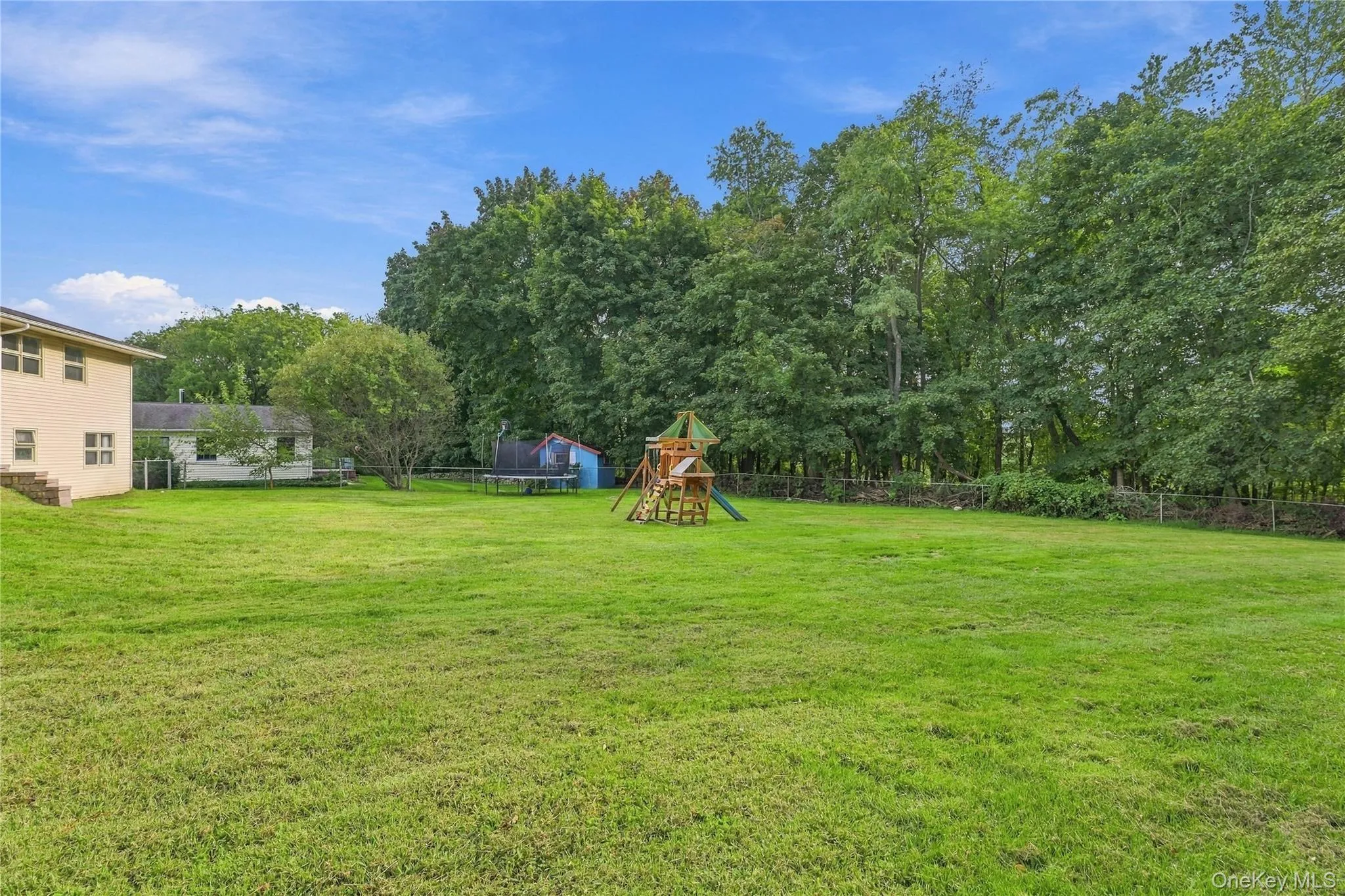 39 Clintonwood Drive, New Windsor, NY, 5 Bedrooms Bedrooms, 11 Rooms Rooms,3 BathroomsBathrooms,Residential,For Rent,Clintonwood,0,1055234 39 Clintonwood Drive, New Windsor, NY, 5 Bedrooms Bedrooms, 11 Rooms Rooms,3 BathroomsBathrooms,Residential,For Rent,Clintonwood,0,1055234