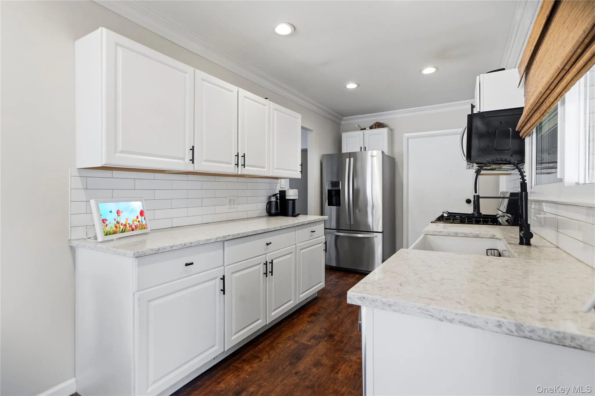 162 Carlls Path, Babylon, NY, 3 Bedrooms Bedrooms, 5 Rooms Rooms,1 BathroomBathrooms,Residential,For Rent,Carlls,0,1055251 162 Carlls Path, Babylon, NY, 3 Bedrooms Bedrooms, 5 Rooms Rooms,1 BathroomBathrooms,Residential,For Rent,Carlls,0,1055251