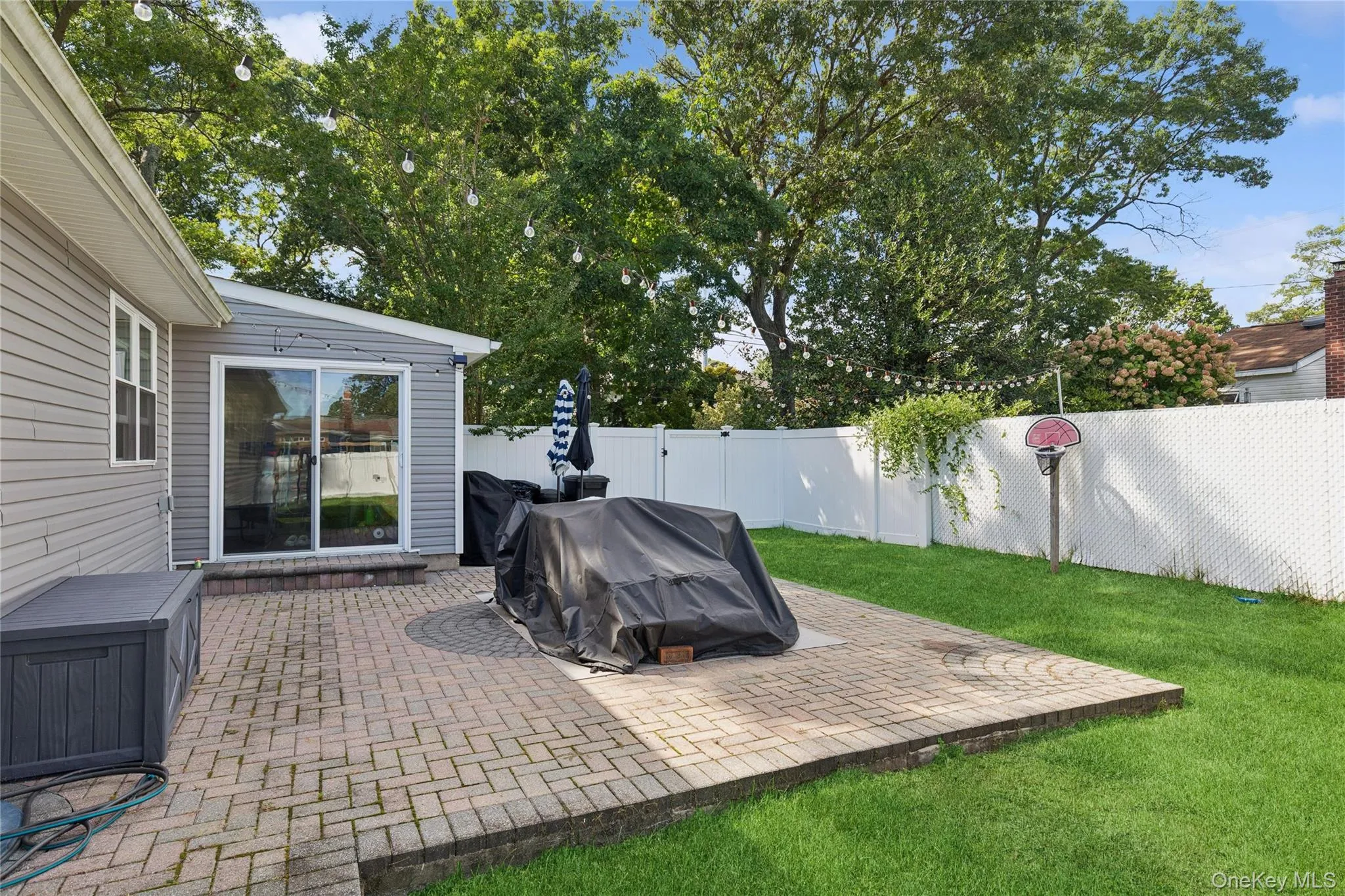47 Rexmere Avenue, Brookhaven, NY, 3 Bedrooms Bedrooms, 8 Rooms Rooms,1 BathroomBathrooms,Residential,For Rent,Rexmere,0,1055253 47 Rexmere Avenue, Brookhaven, NY, 3 Bedrooms Bedrooms, 8 Rooms Rooms,1 BathroomBathrooms,Residential,For Rent,Rexmere,0,1055253