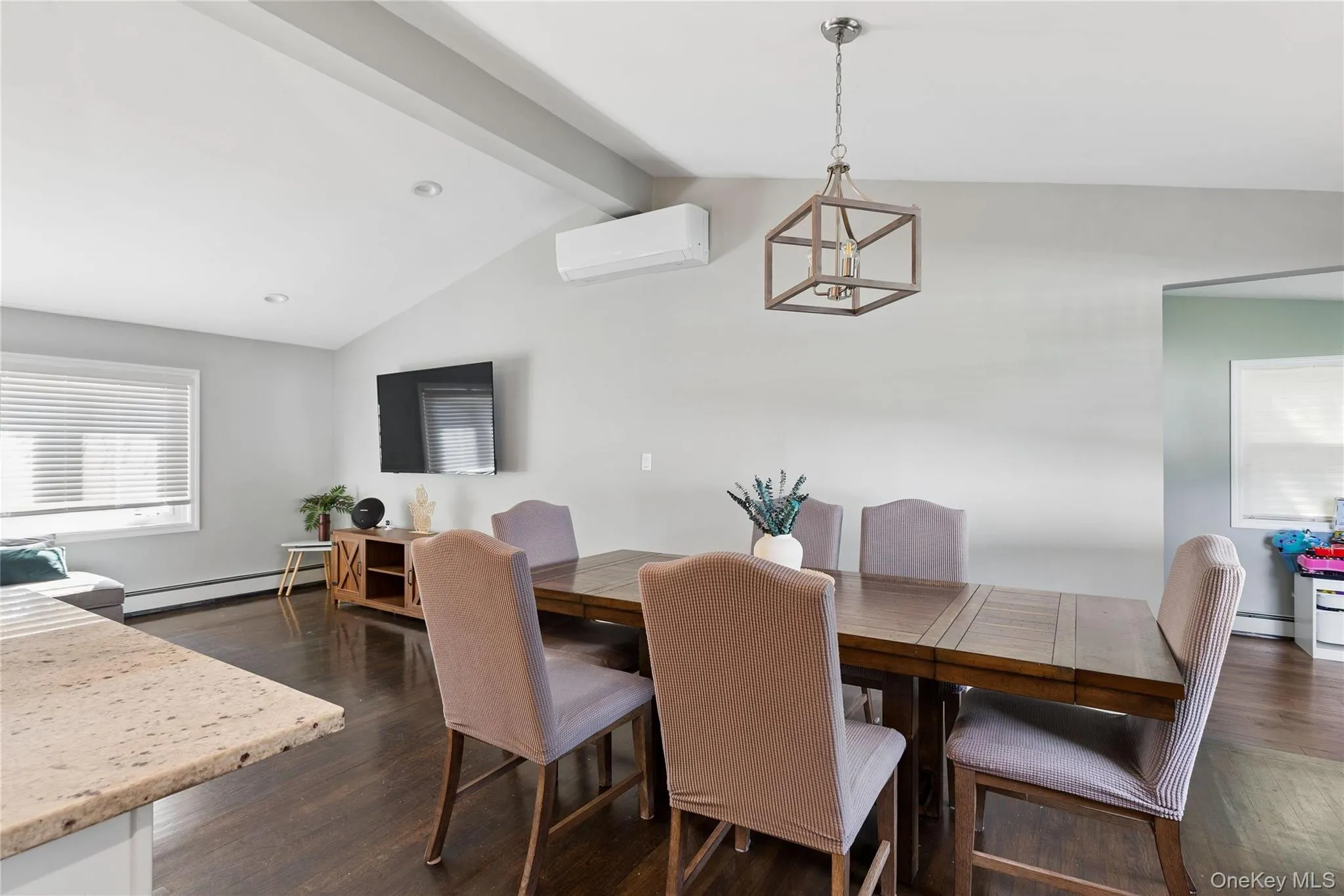 47 Rexmere Avenue, Brookhaven, NY, 3 Bedrooms Bedrooms, 8 Rooms Rooms,1 BathroomBathrooms,Residential,For Rent,Rexmere,0,1055253 47 Rexmere Avenue, Brookhaven, NY, 3 Bedrooms Bedrooms, 8 Rooms Rooms,1 BathroomBathrooms,Residential,For Rent,Rexmere,0,1055253
