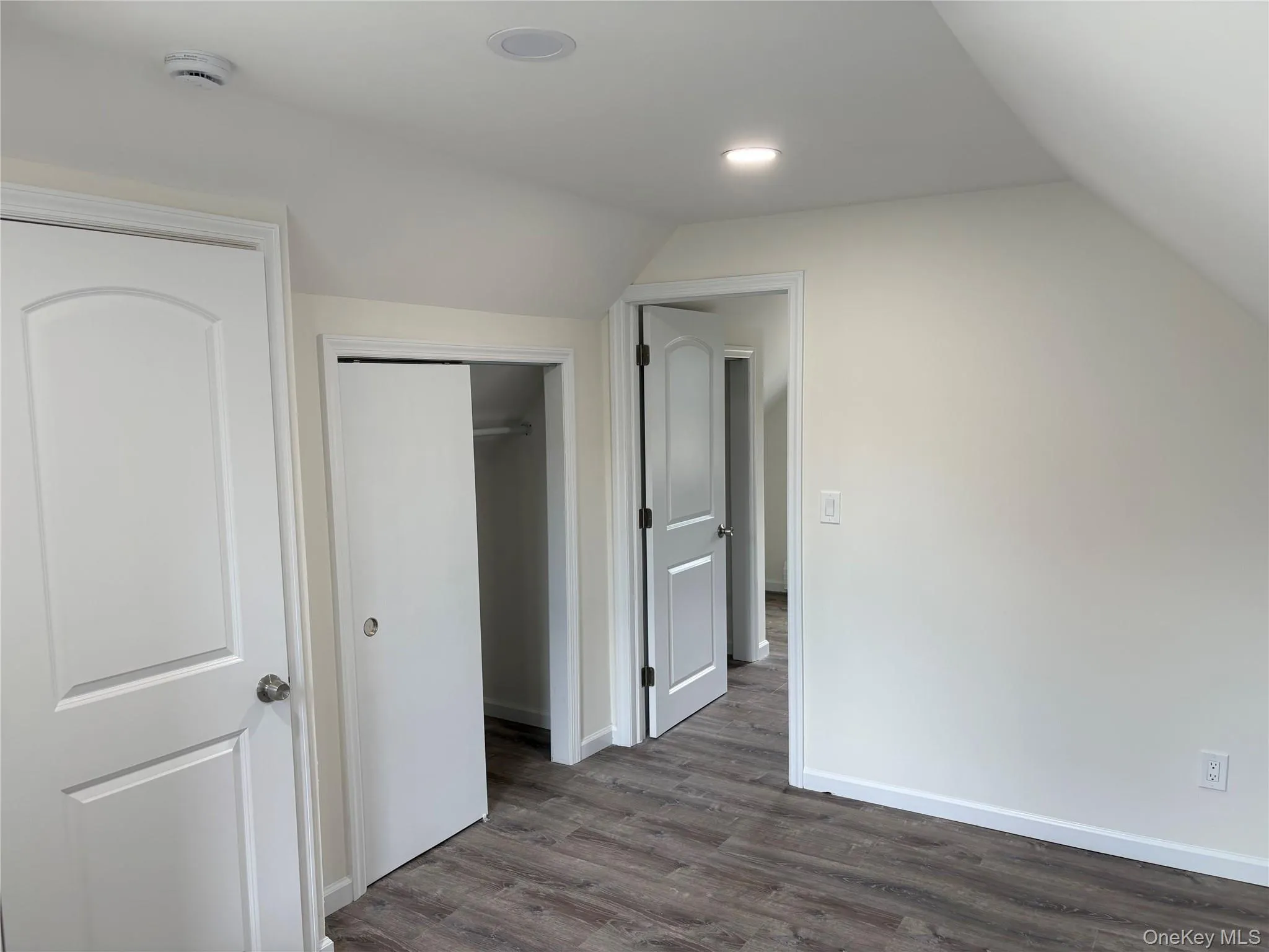 34 5th Avenue, Islip, NY, 2 Bedrooms Bedrooms, 5 Rooms Rooms,1 BathroomBathrooms,Residential,For Rent,5th,0,1055255 34 5th Avenue, Islip, NY, 2 Bedrooms Bedrooms, 5 Rooms Rooms,1 BathroomBathrooms,Residential,For Rent,5th,0,1055255